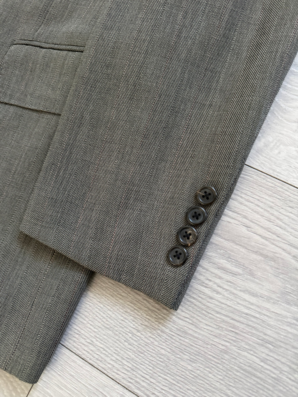 Ralph Lauren 1990s 2B Pleated Lightweight Wool Suit Green - Size M Jacket / 28" Waist