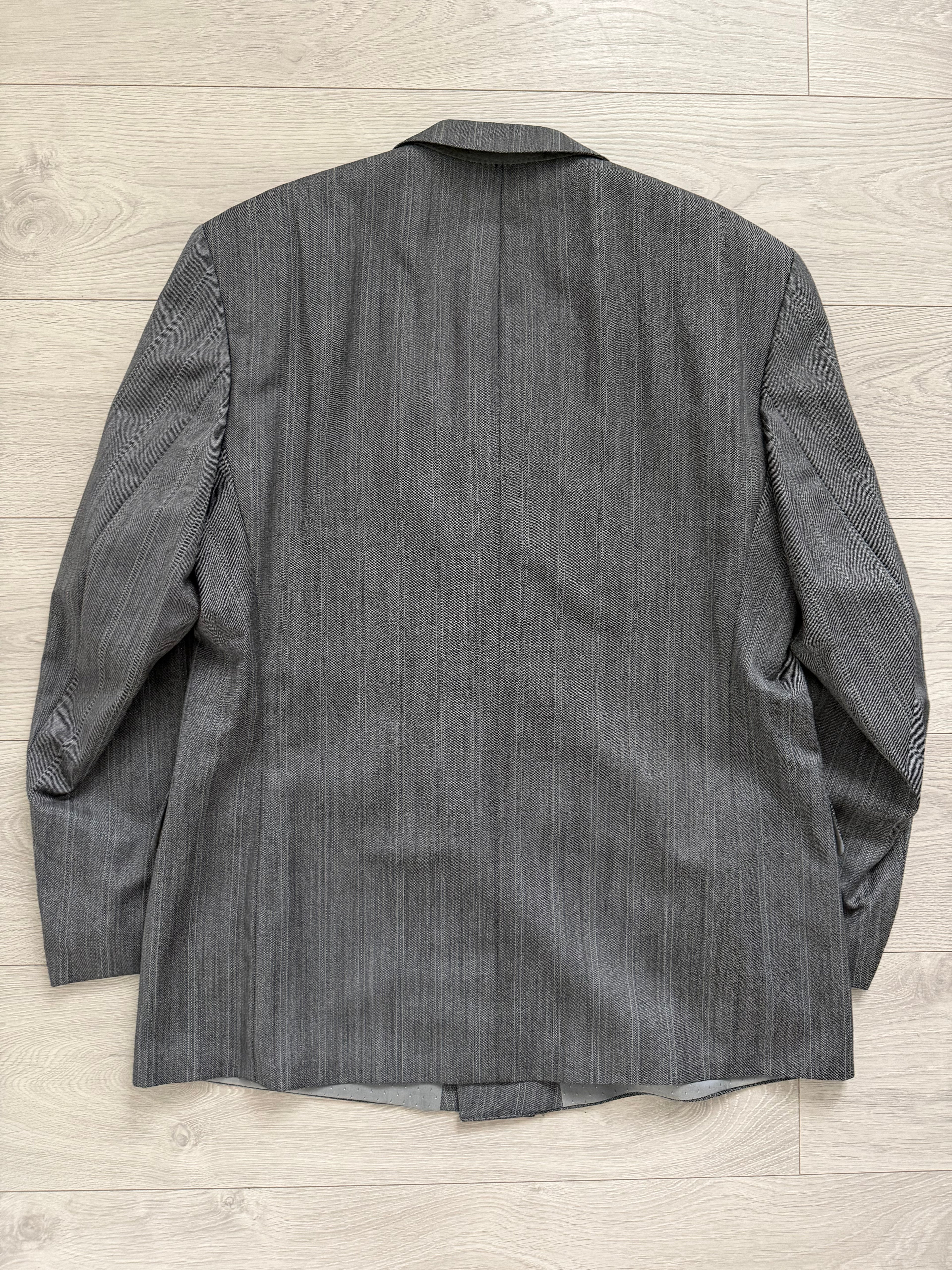 1980s Vintage Peaked Lapel Double Breasted Pleated Wool Textured Suit - Size XXL Jacket / 36" Waist