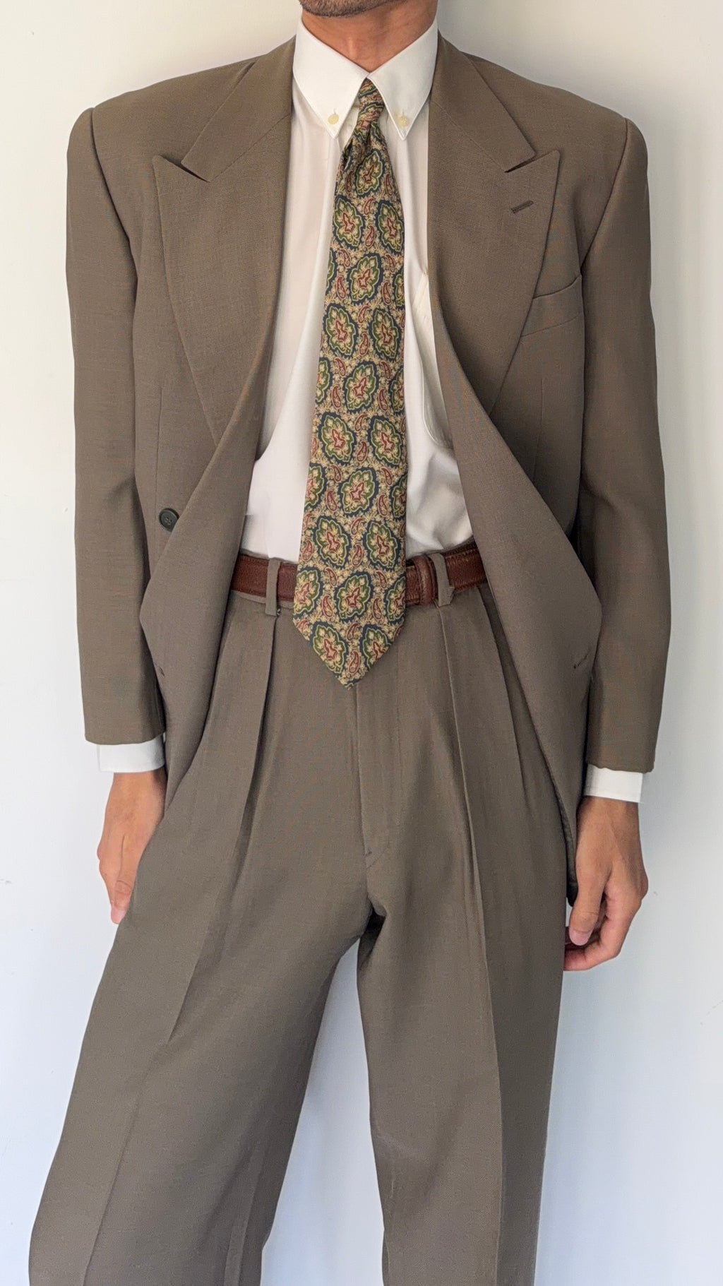 Giorgio Armani 1980s Taupe Green Peaked Lapel Double Breasted Pleated Wool Suit - Size S Jacket / 28" Waist