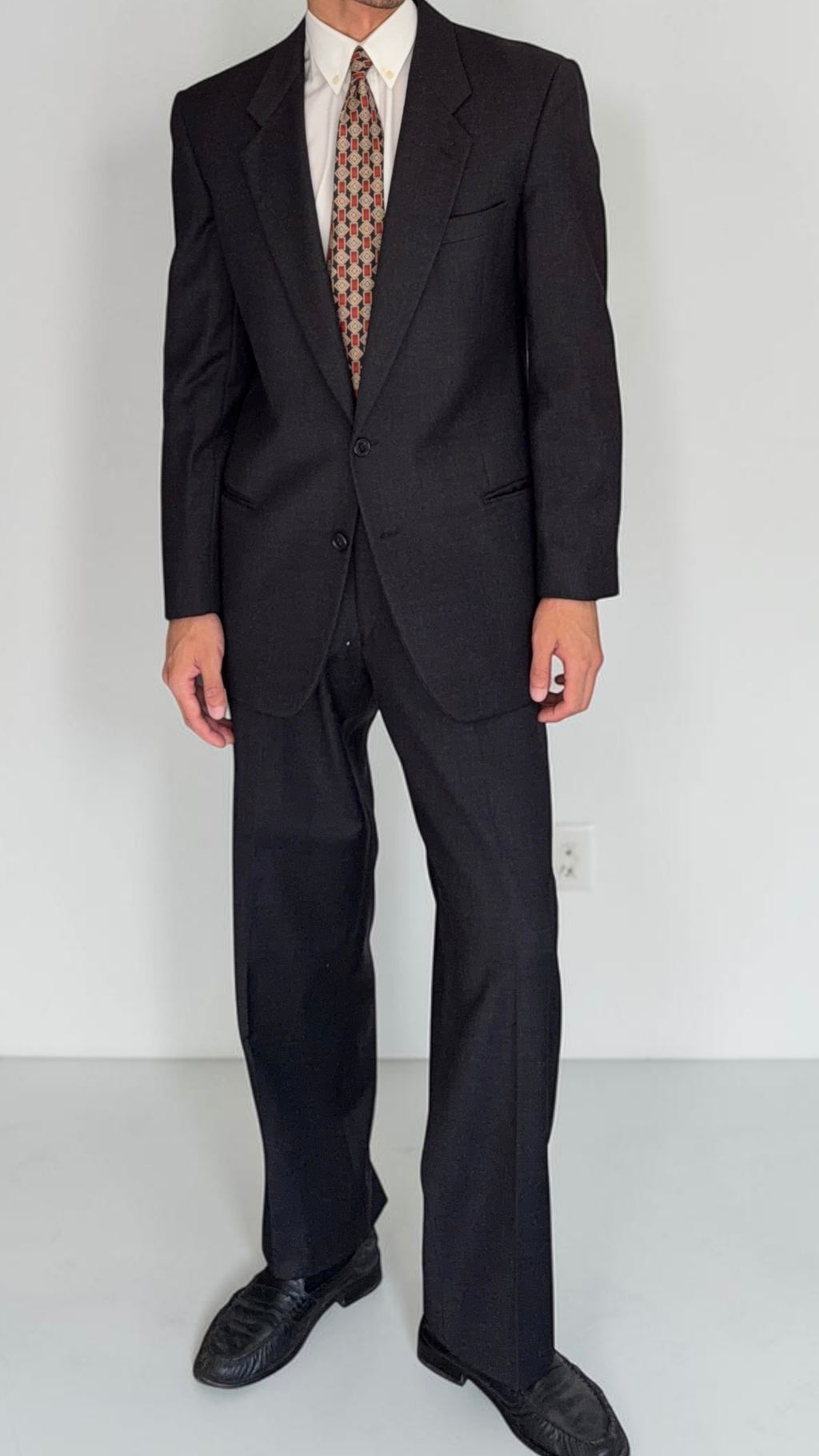 Giorgio Armani Mainline 1980s 2B Double Pleat Wool Charcoal Grey Suit - Size S Jacket / 30" Waist