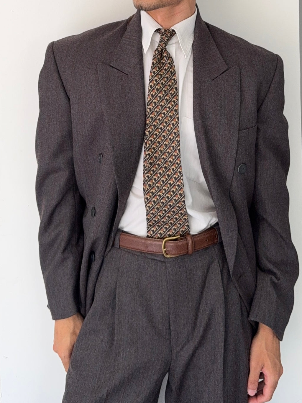 Vintage 1980s Made in England Double Breasted Peaked Lapel Pleated Brown Suit - Size M Jacket / 31" Waist