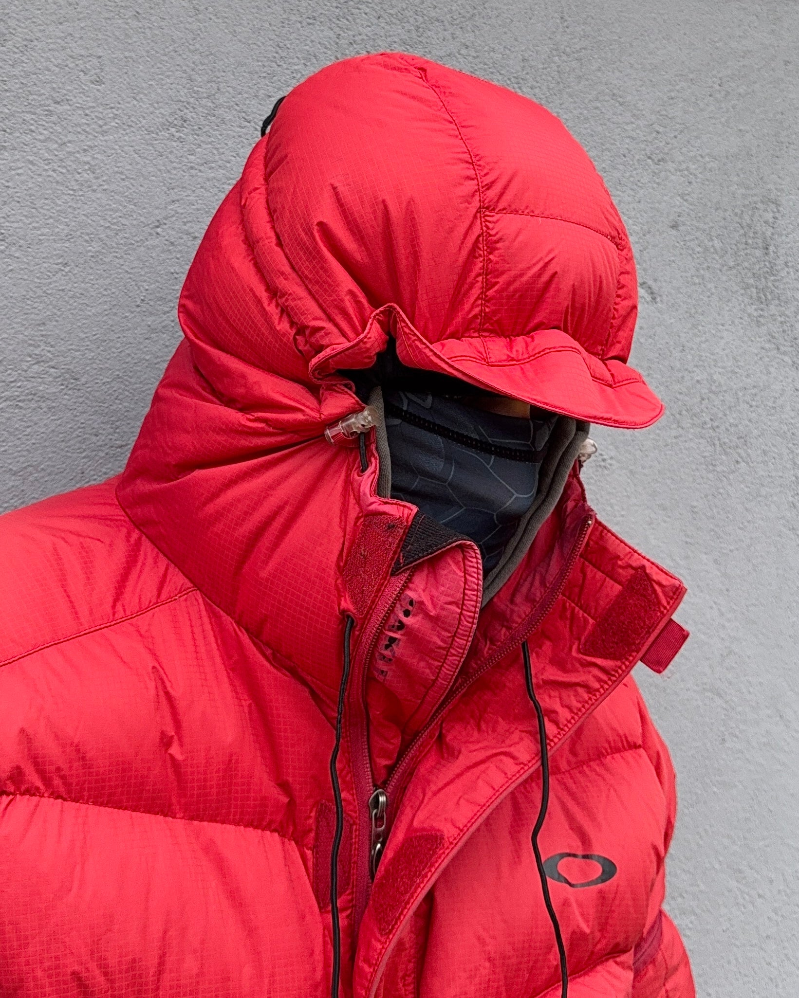 Oakley AW06 Goose Down Red Technical Puffer Jacket - Size M