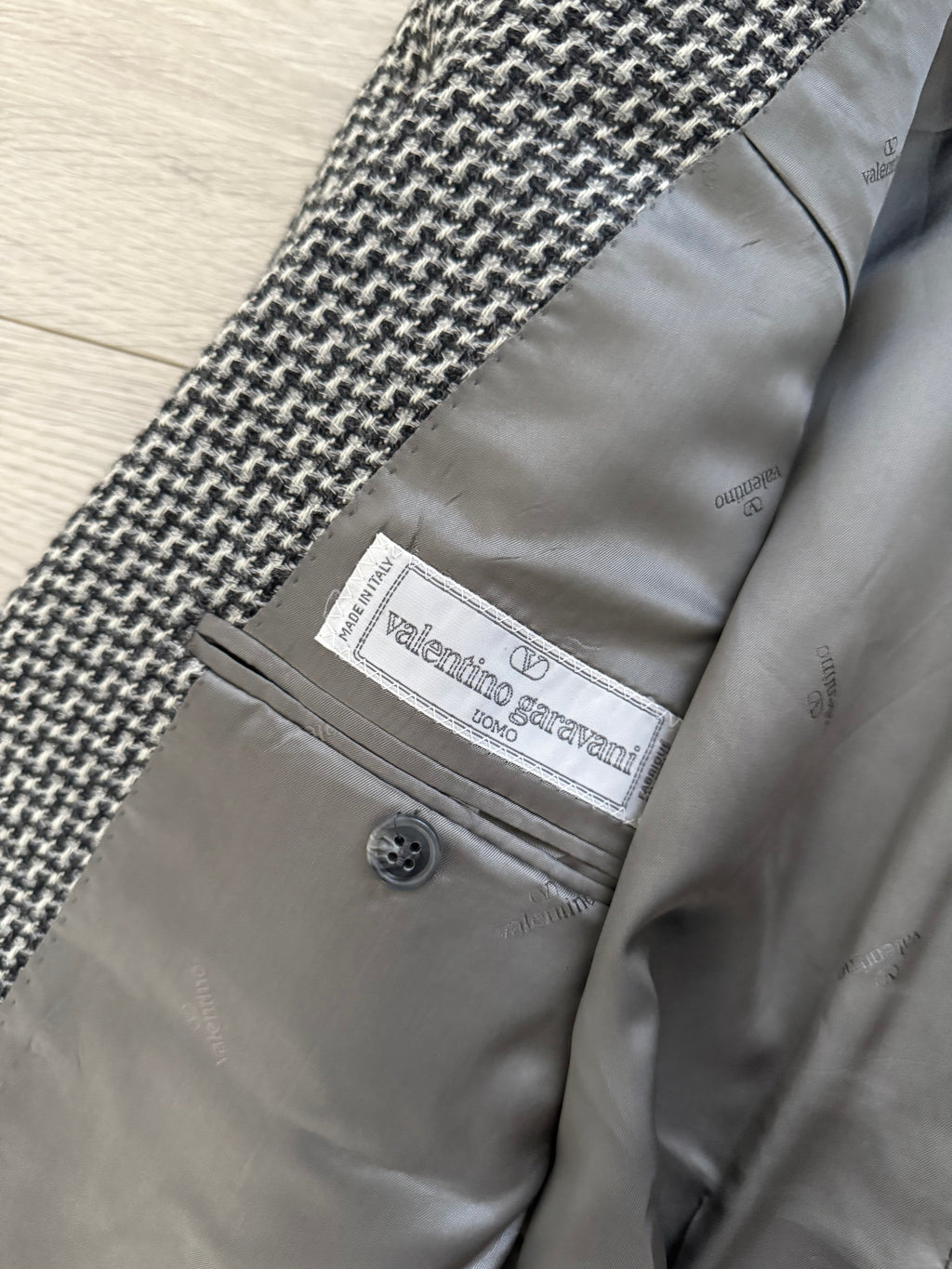 Valentino 1980s Double Breasted Peaked Lapel Wool Sports Blazer Jacket - Size S