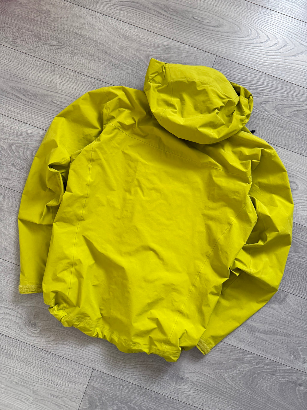 Arc'teryx Alpha FL Yellow Gore-Tex Pro Shell Jacket - Size L