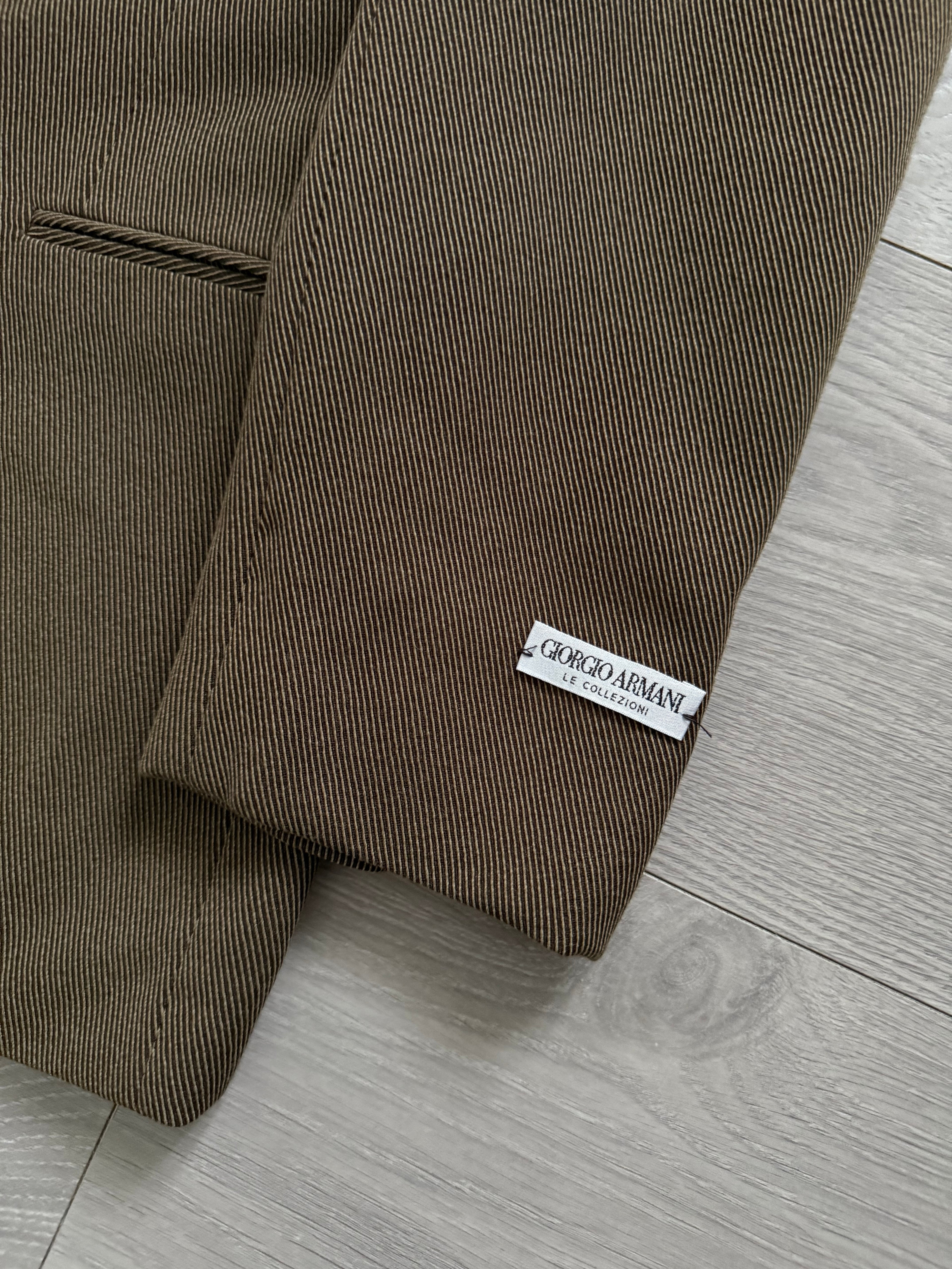 Giorgio Armani 1980s Double Breasted Pleated Wool Suit Taupe Brown New - Size L Jacket / 32" Waist