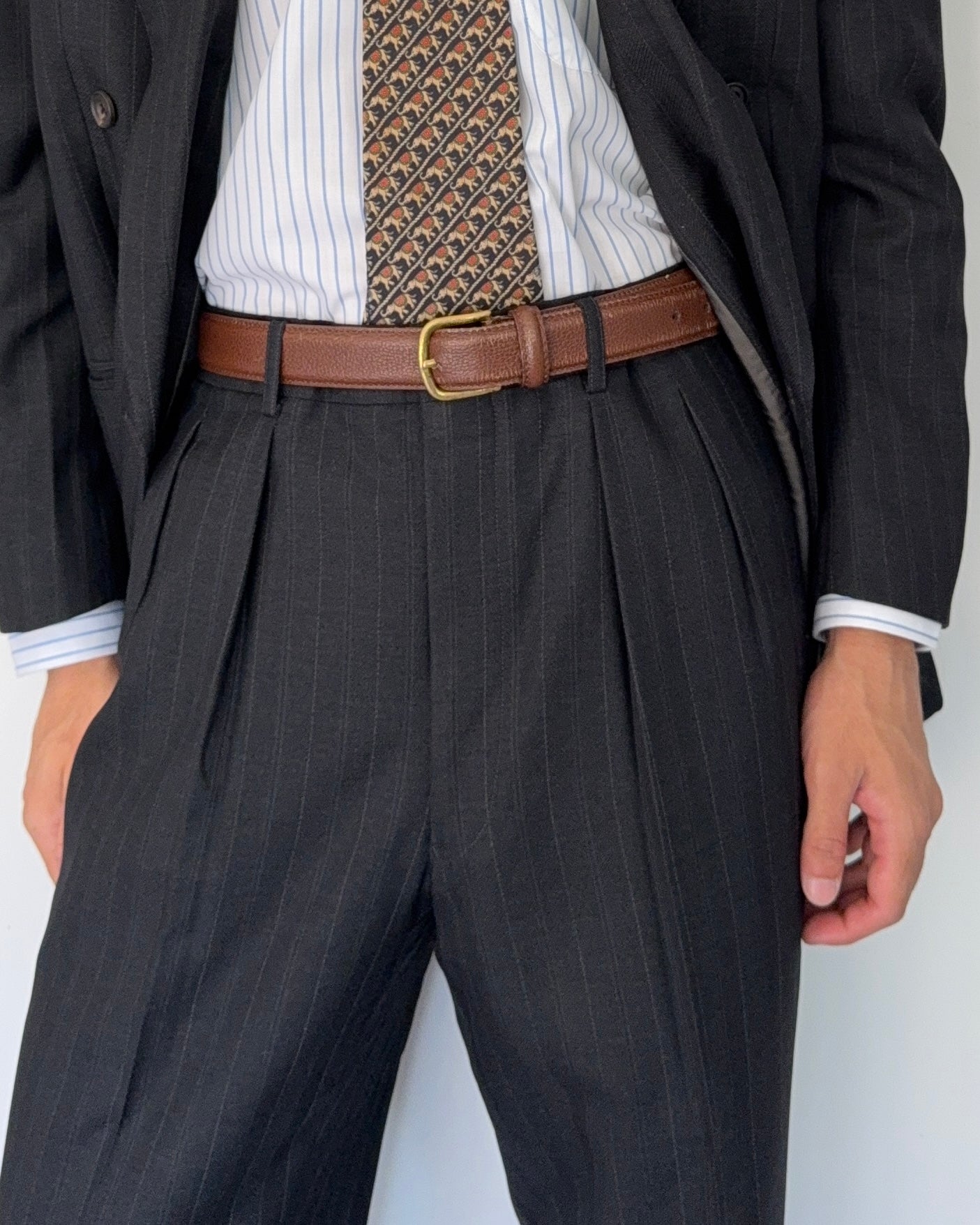 Burberry 1990s Peak Lapel Double Breasted Pleated Black Grey Suit - Size M Jacket / 32" Waist