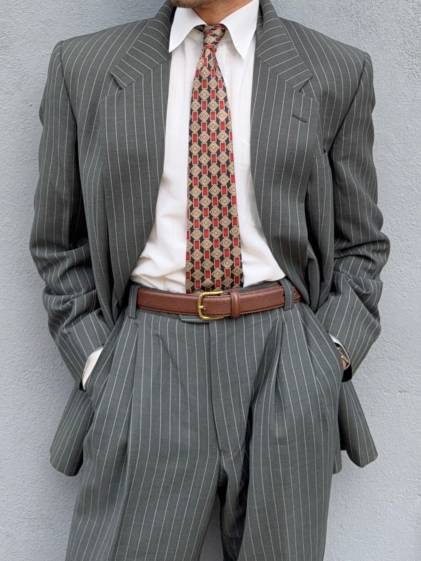 Versace 1980s Notch Lapel Double Breasted Pleated Wool Striped Grey Suit - Size L Jacket / 34" Waist
