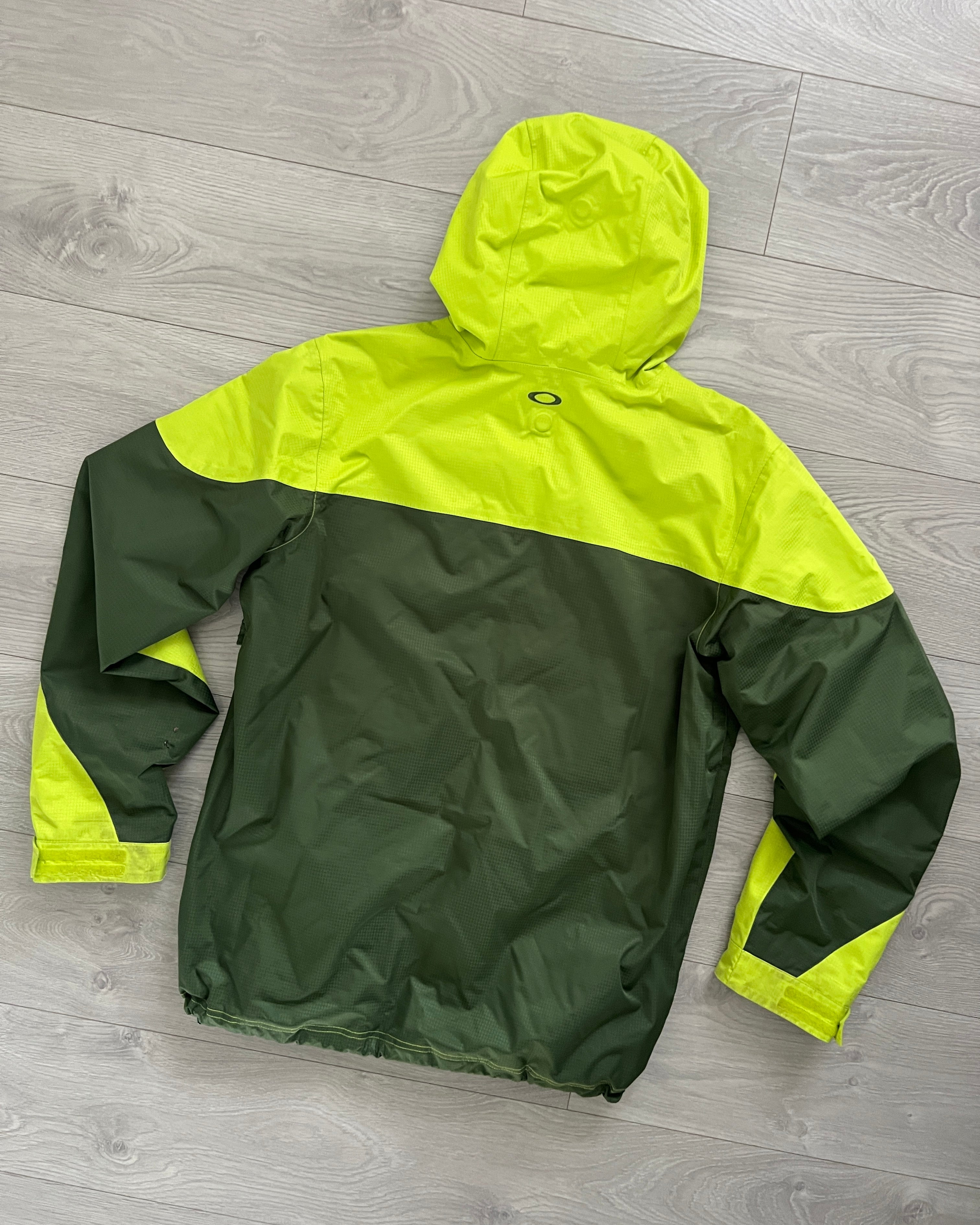 Oakley FW2010 Fleece Mapped Thinsulate Waterproof Tech Jacket - Size L