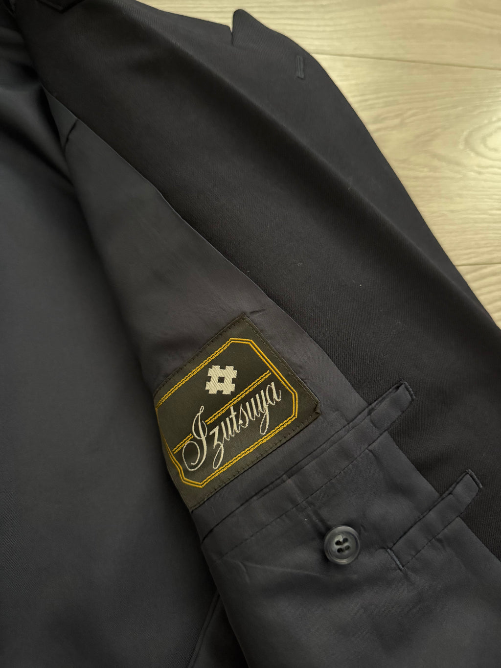 Doremuil Fabric Double Breasted Pleated Wool Suit - Size XL Jacket / 38" Waist