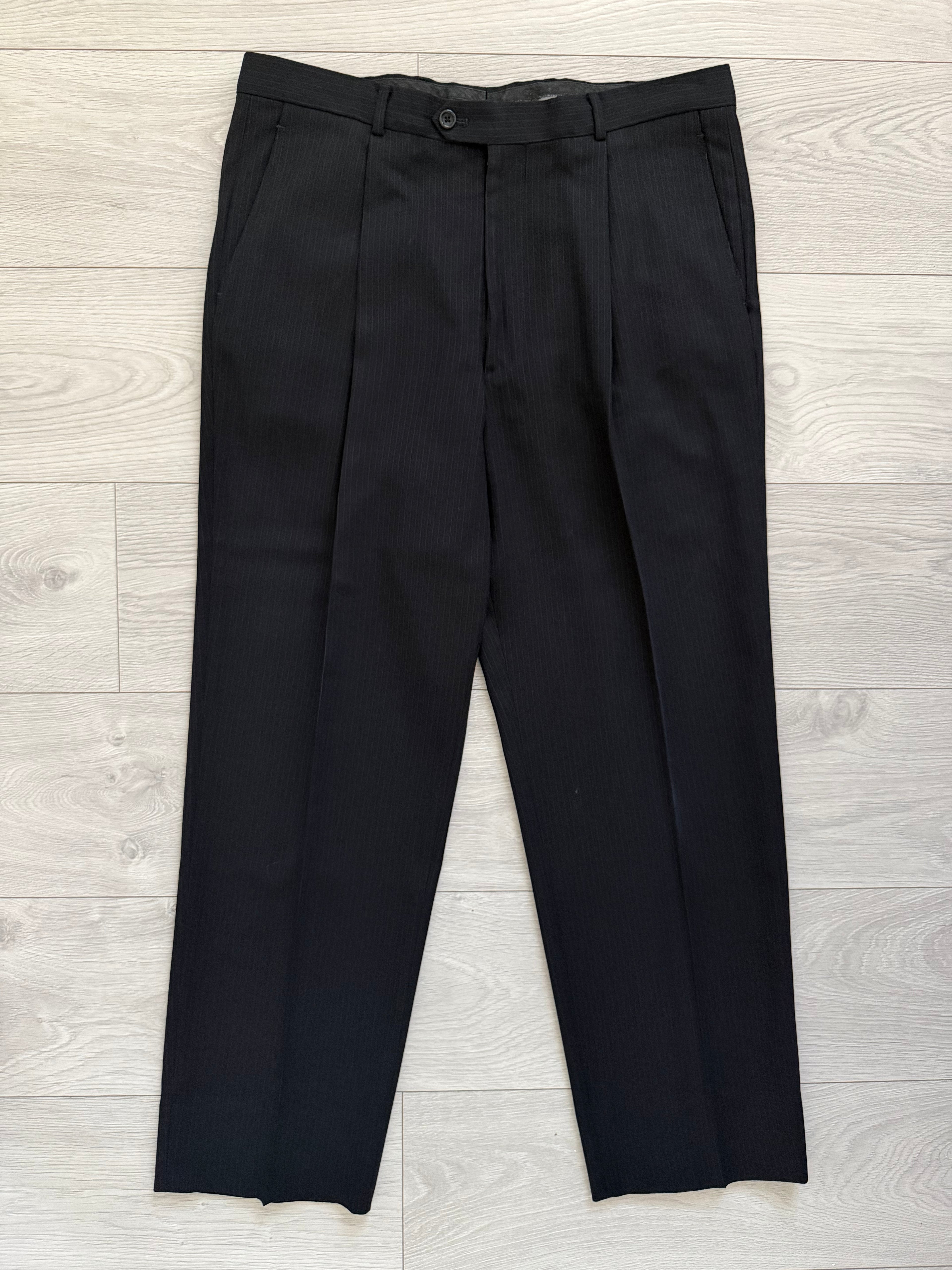 Armani 1990s 3B Pinstriped Textured Pleated Wool Suit  - Size XL Jacket / 36" Waist