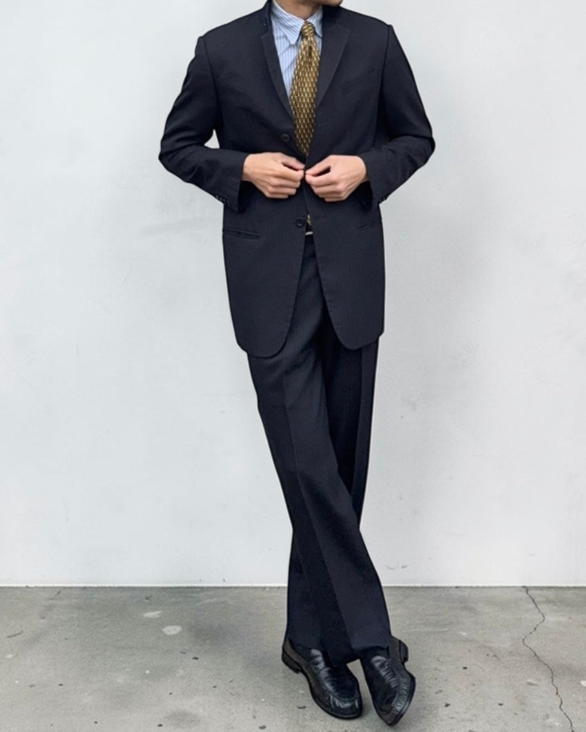 Armani 1990s 3B Navy Pinstripe Pleated Wool Suit - Size L Jacket / 32" Waist