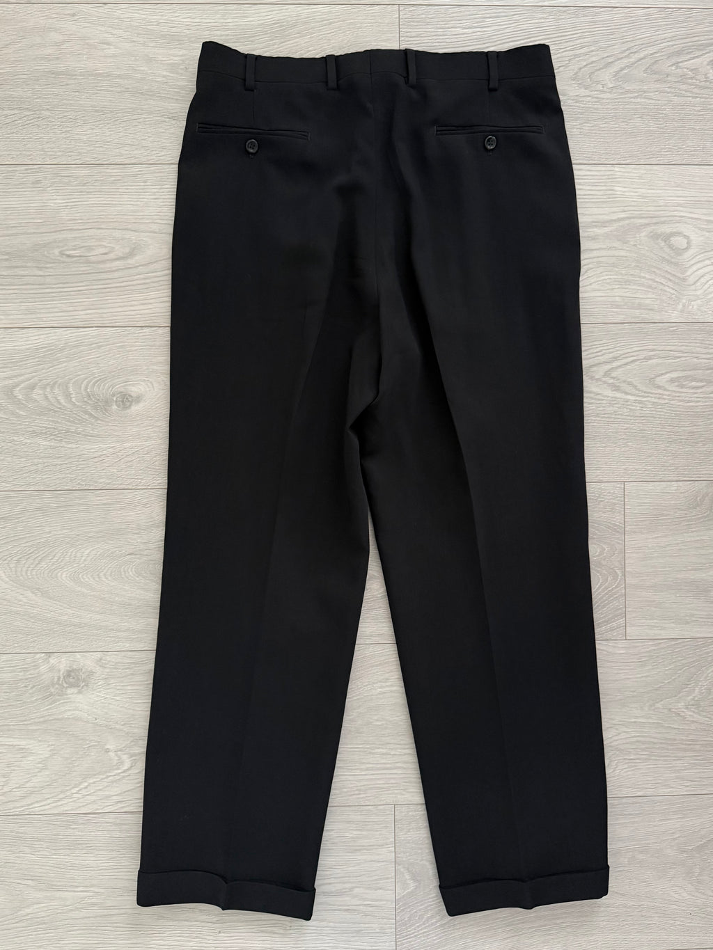 Armani 1990s 3B Black Pleated Wool Suit - Size L Jacket / 33" Waist