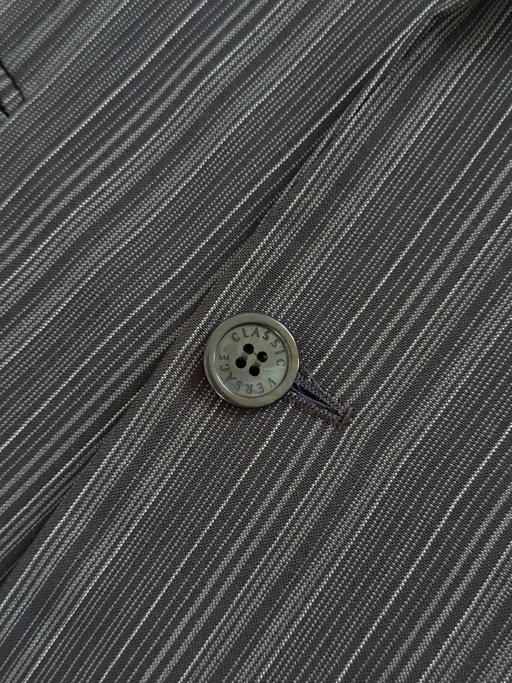 Versace 1980s Notch Lapel Double Breasted Wool Mohair Pleated Striped Suit - Size XXL Jacket / 38" Waist