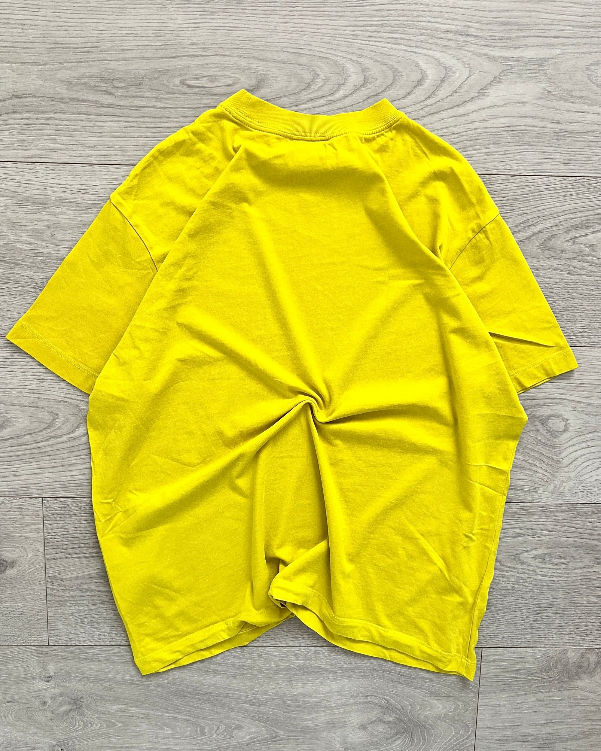 Nike Embroidered Centre Swoosh T-Shirt - Size M