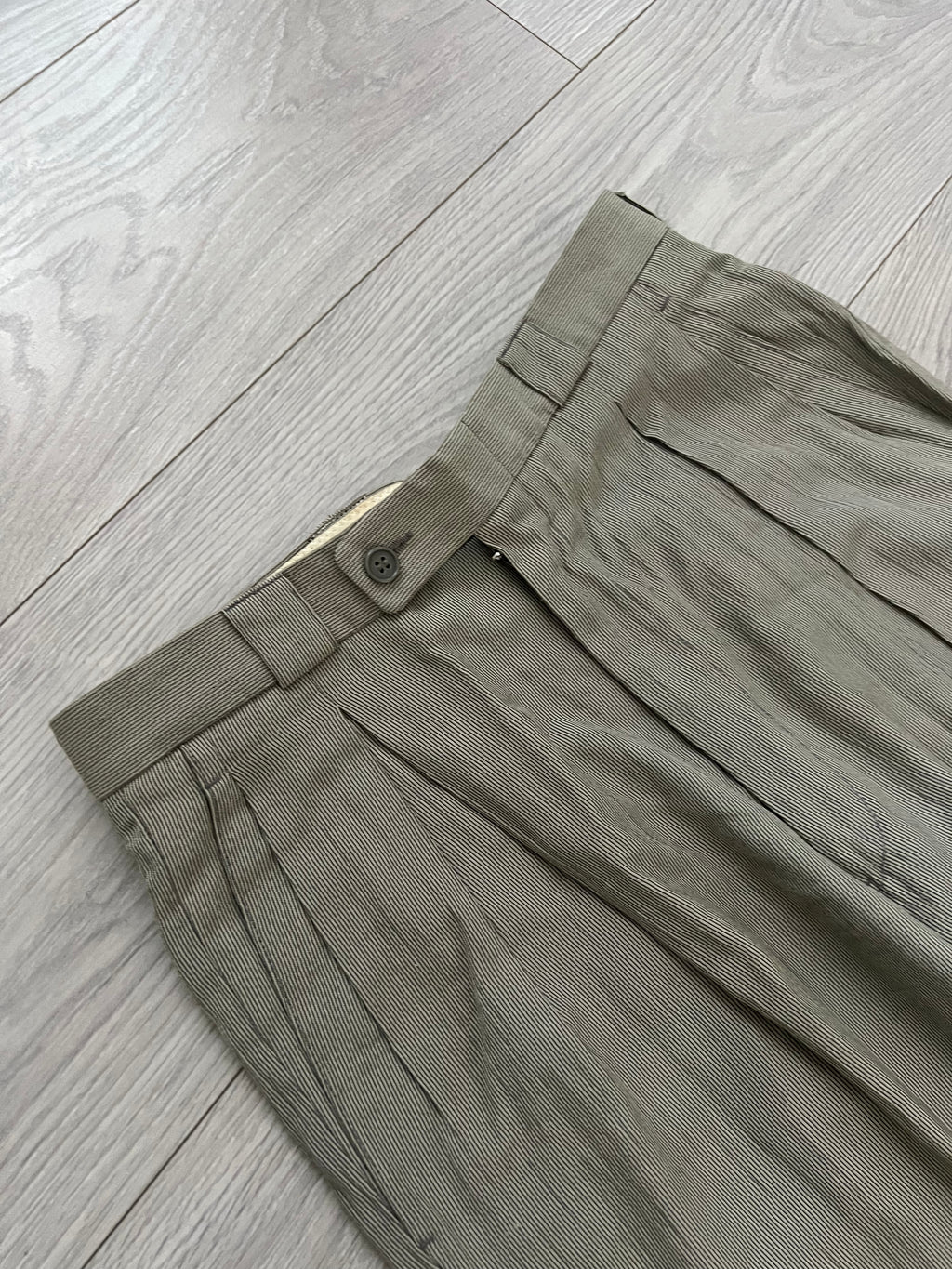 Emporio Armani 1980s Double-Breasted Pleated Suit - Size M Jacket / 30" Waist