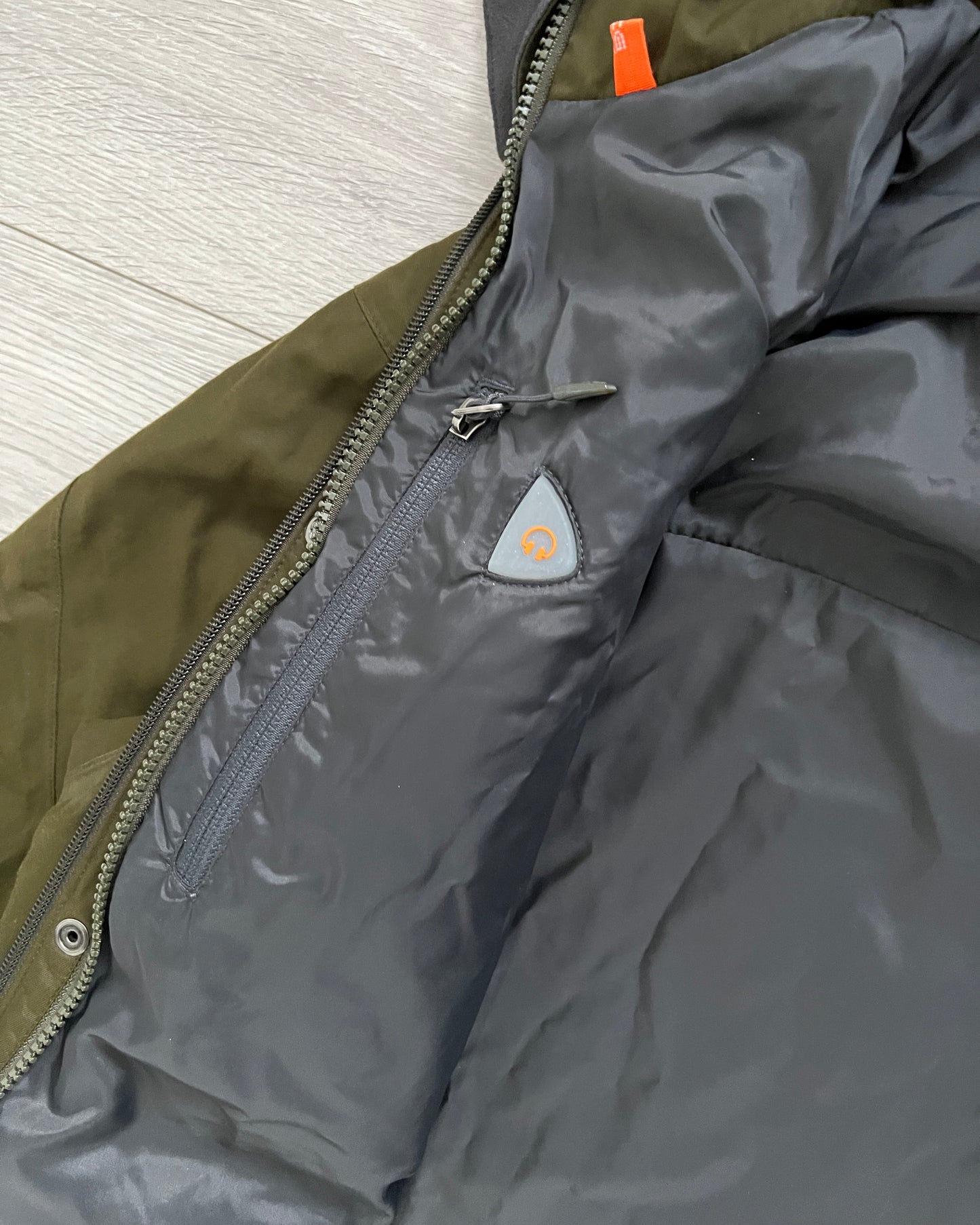 Nike ACG 00s Storm-Fit Technical Jacket - Size L