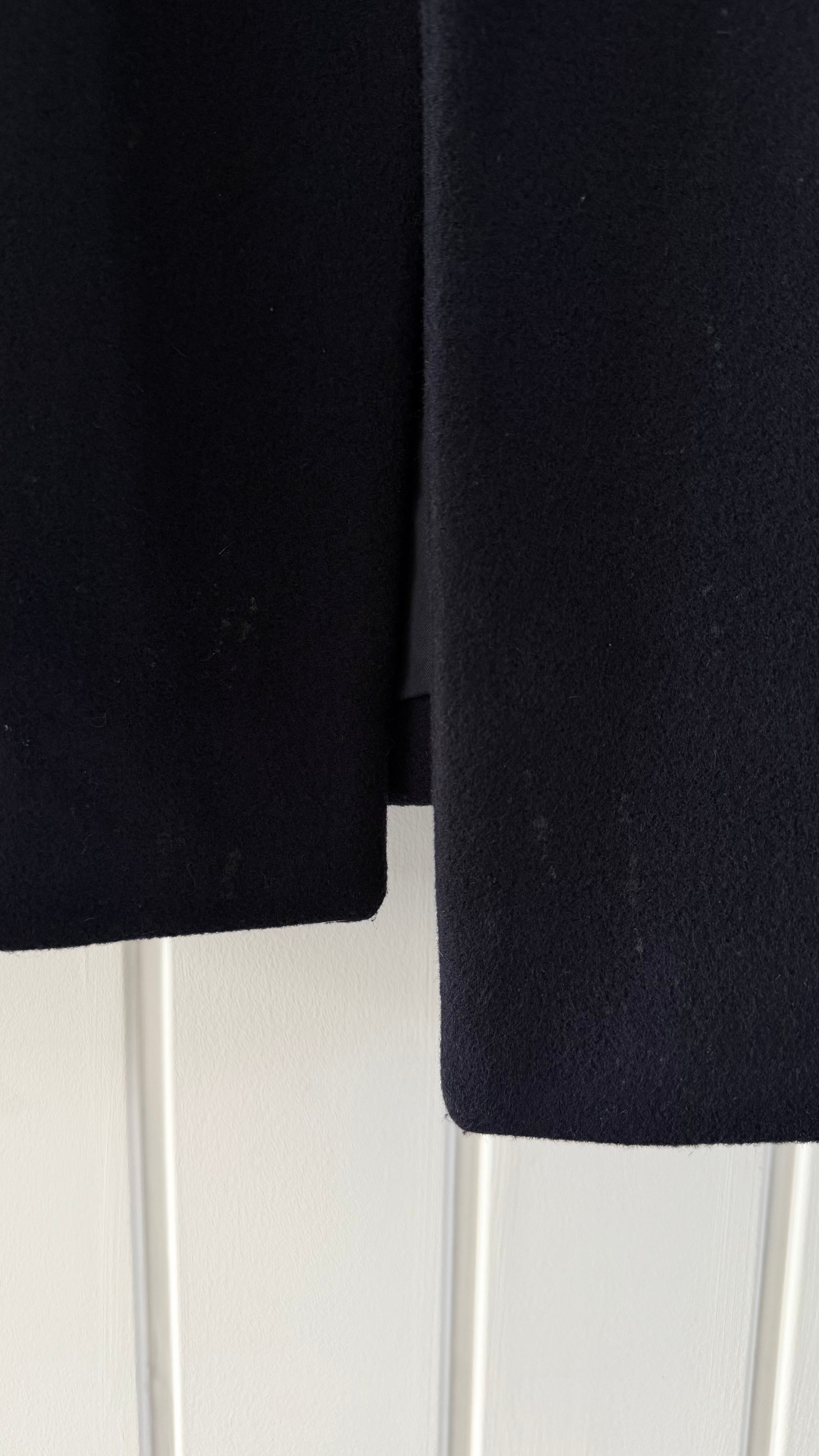 Pierre Cardin 1990s Peaked Lapel Double Breasted Wool Cashmere Coat Made in Italy - Size L
