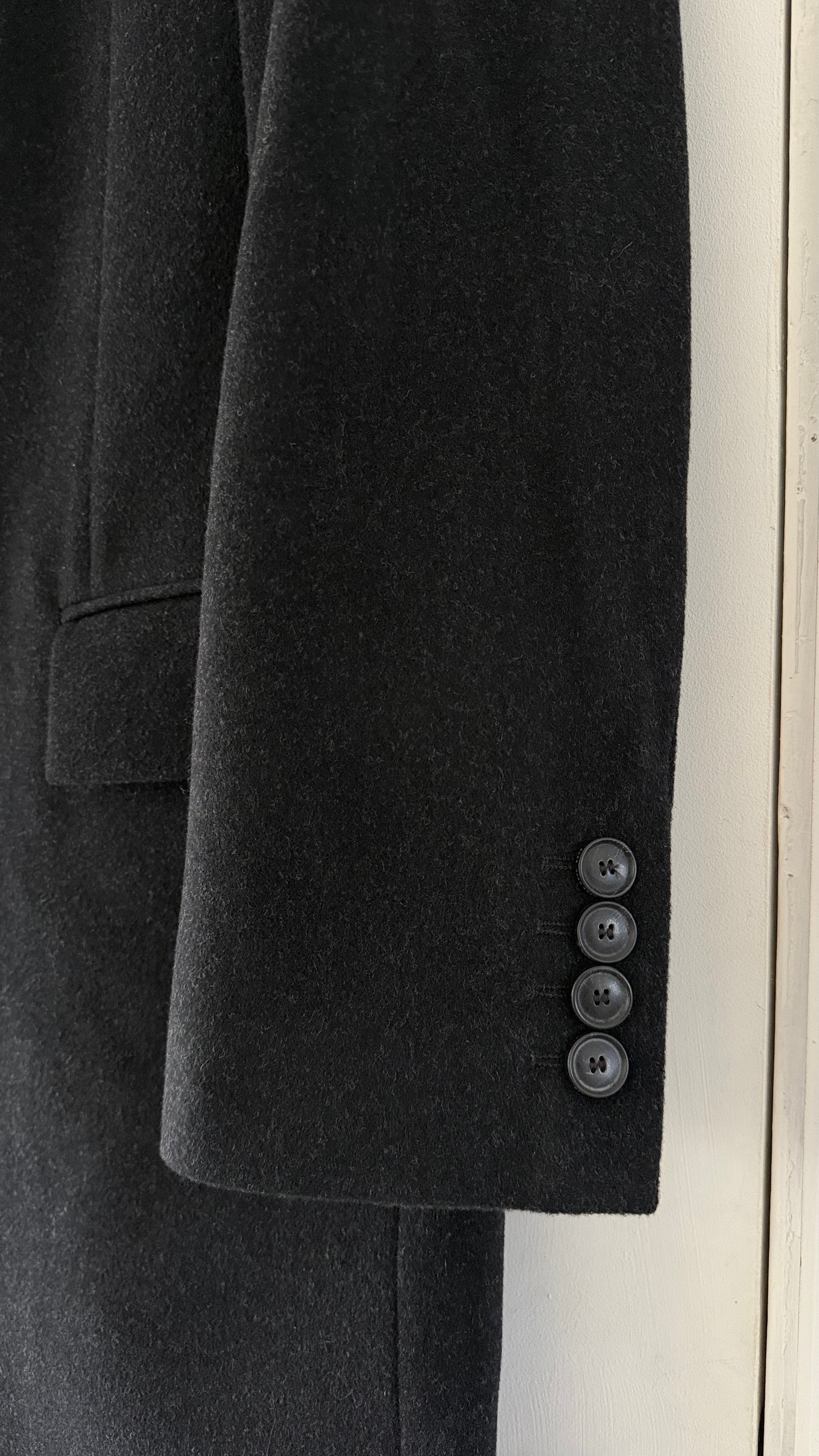 Hugo Boss 1990s Wool Cashmere Charcoal Grey Coat - Size M