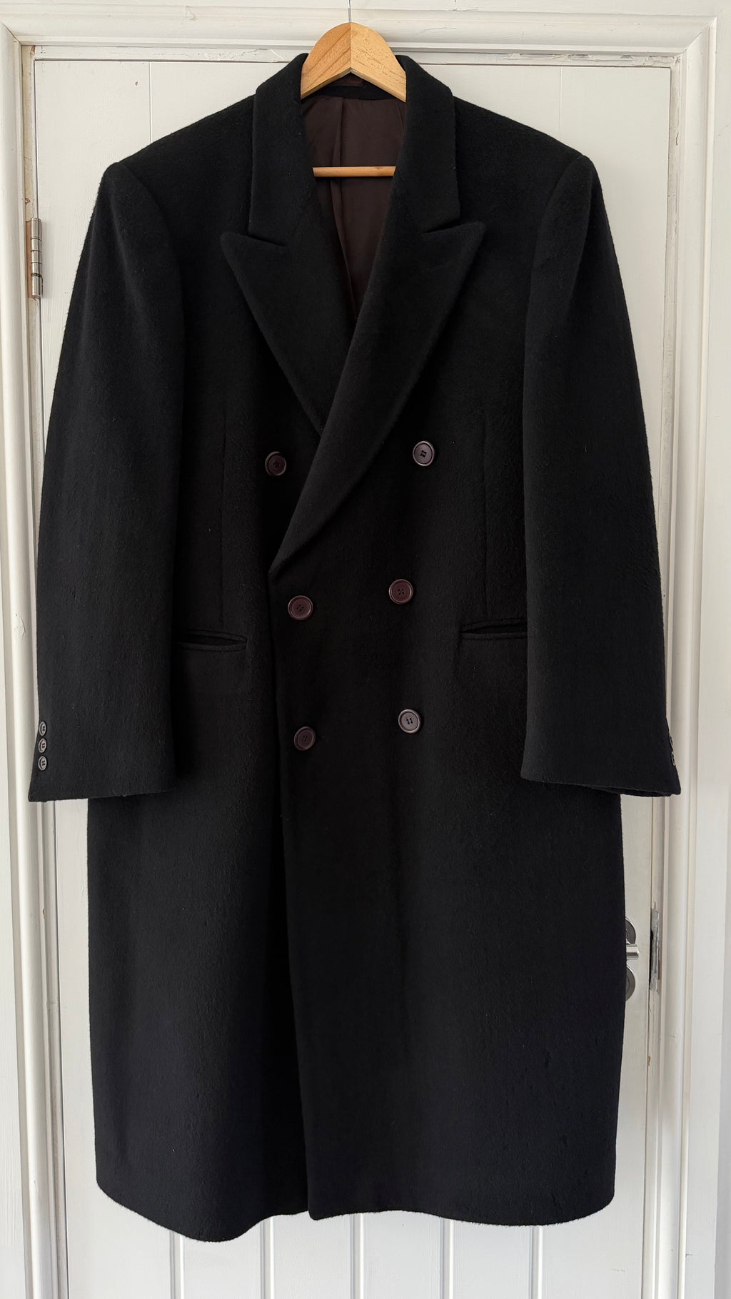 1980s Vintage Peaked Lapel Double Breasted Wool Cashmere Black Coat - Size L