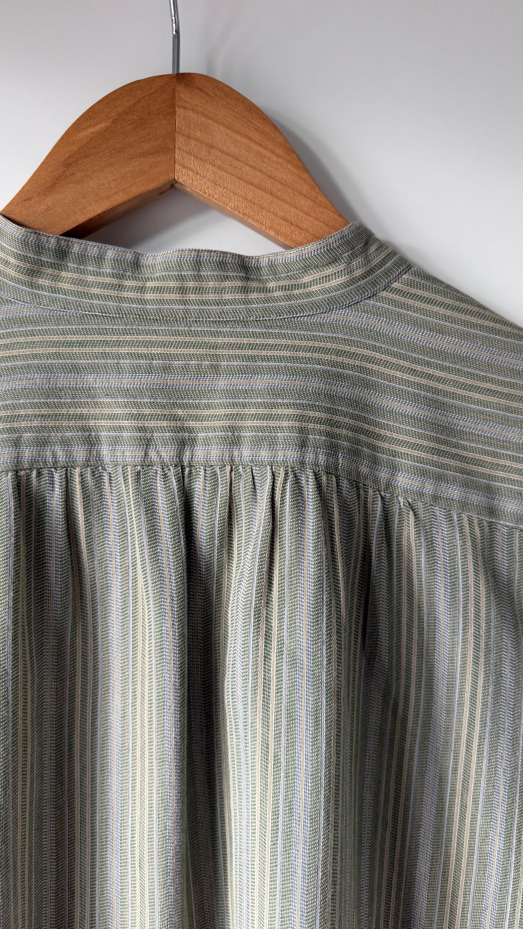 Giorgio Armani Black Label 1990s Nehru Collar Textured Pleat Stitch Shirt - Size XL