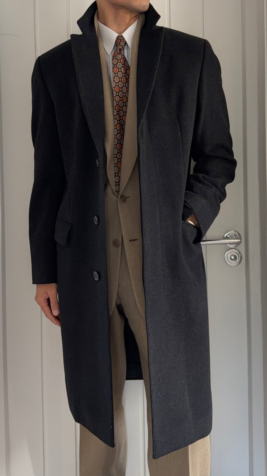 Hugo Boss 1990s Wool Cashmere Charcoal Grey Coat - Size M