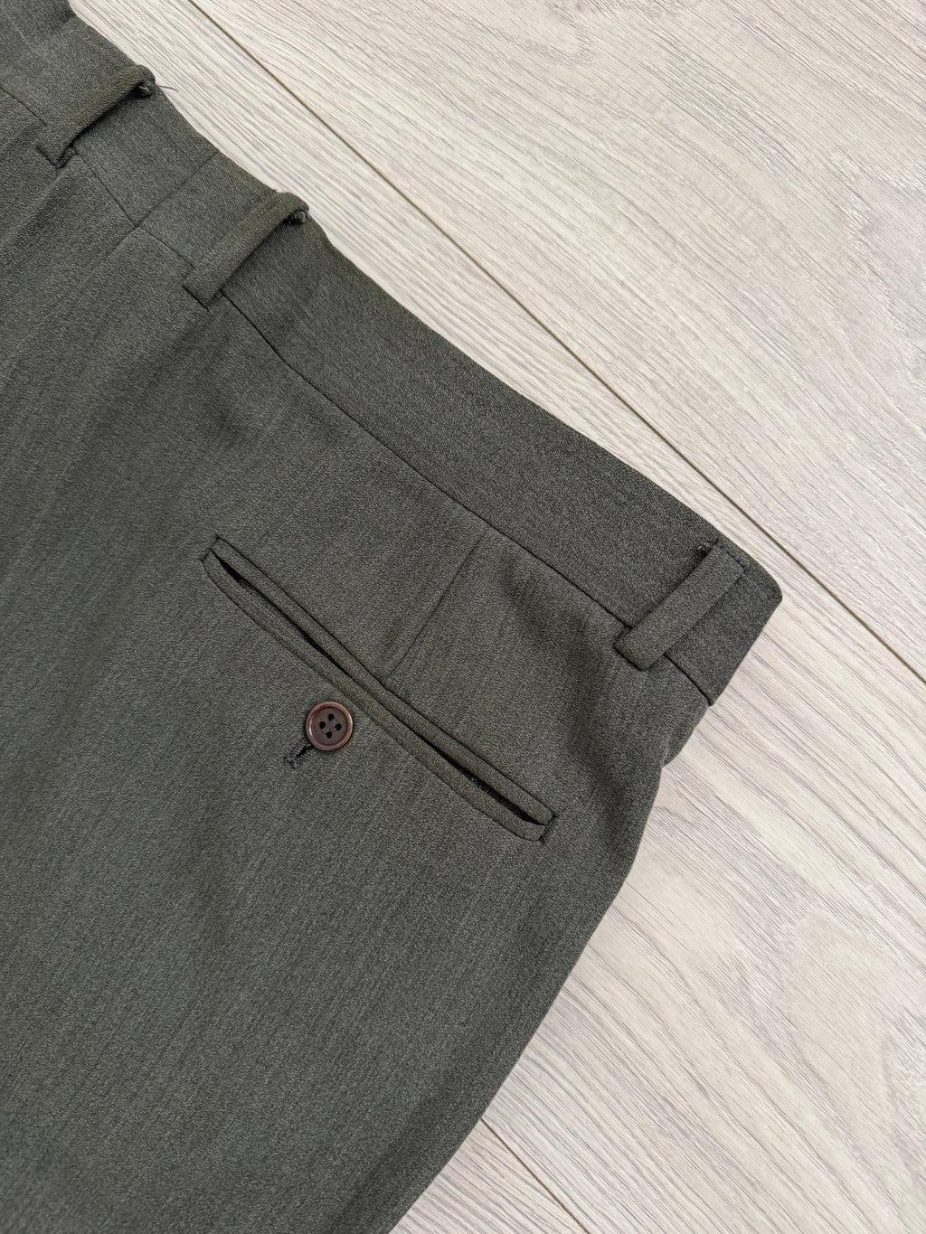 Mani Giorgio Armani 1980s 4B Pleated Rayon Wool Textured Draped Suit Taupe Green - Size XXL Jacket / 38" Waist