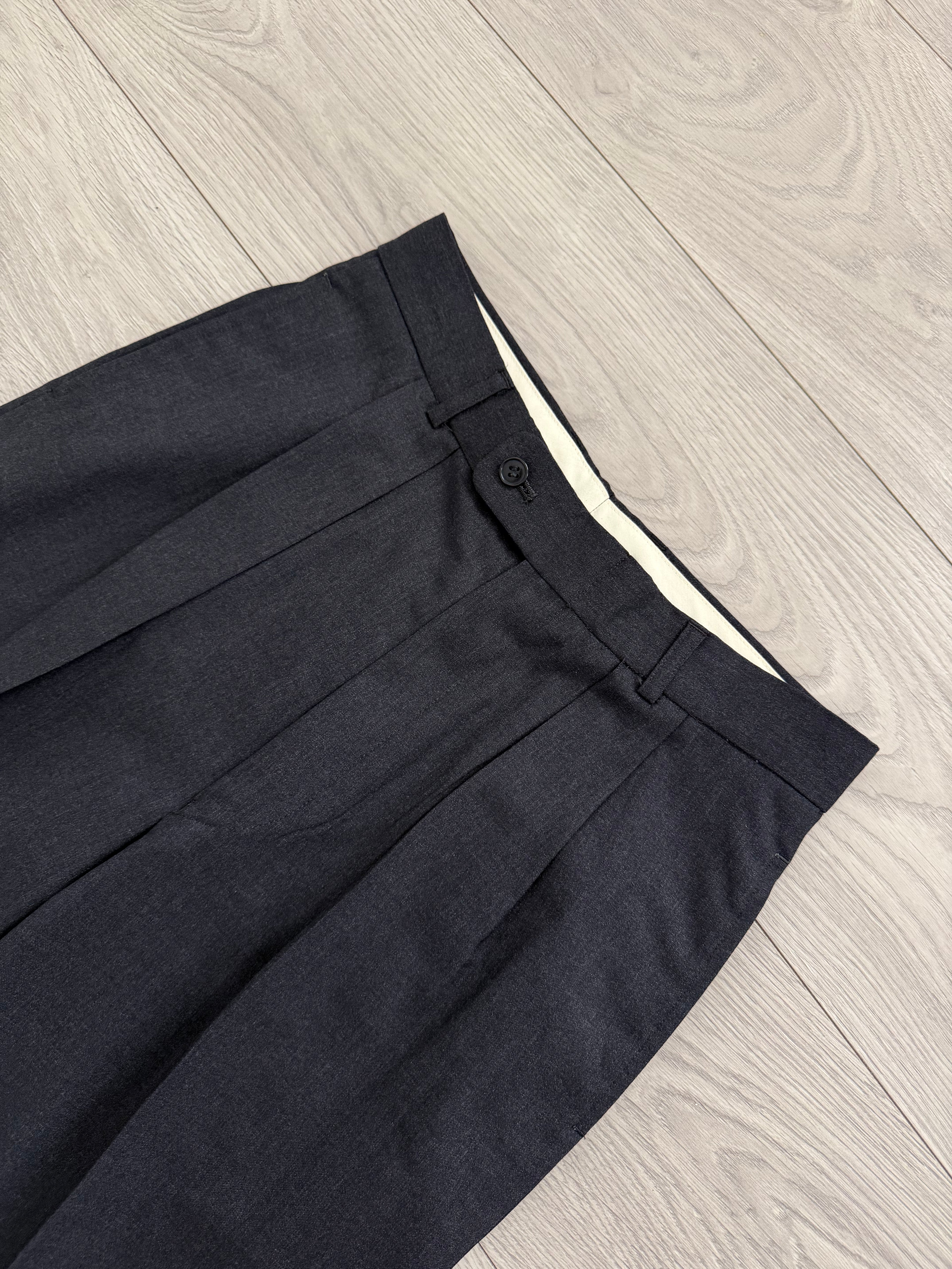 Emporio Armani 1980s Peaked Lapel Double Breasted Pleated Wool Suit Charcoal Navy - Size S Jacket / 29" Waist