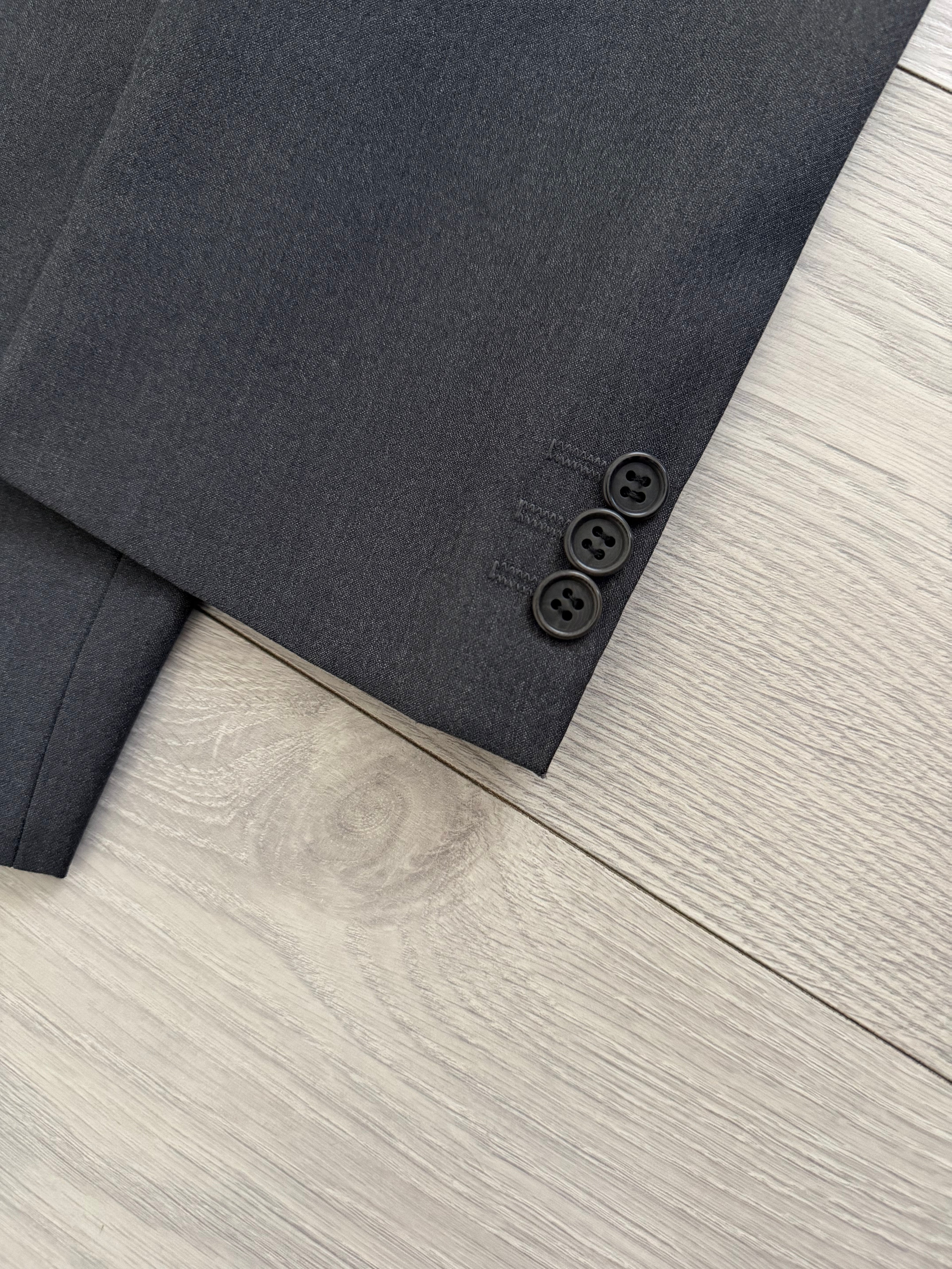 Giorgio Armani 1980s 3B Wool Sport Jacket Blazer Charcoal Grey - Size L