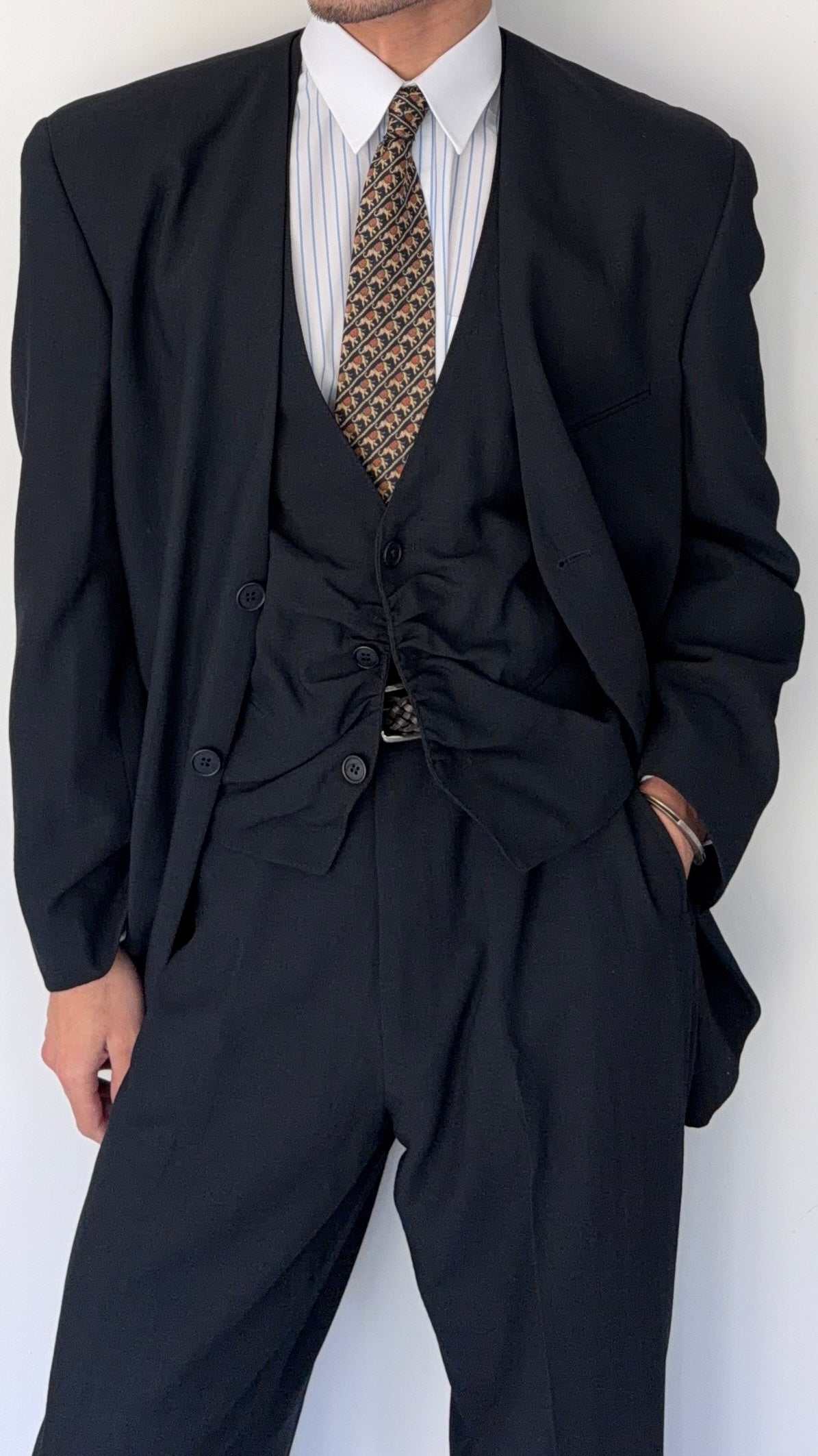 Emporio Armani 1990s Collarless 3-Piece Draped Wool Relaxed Suit - Size XL Jacket / 34" Waist