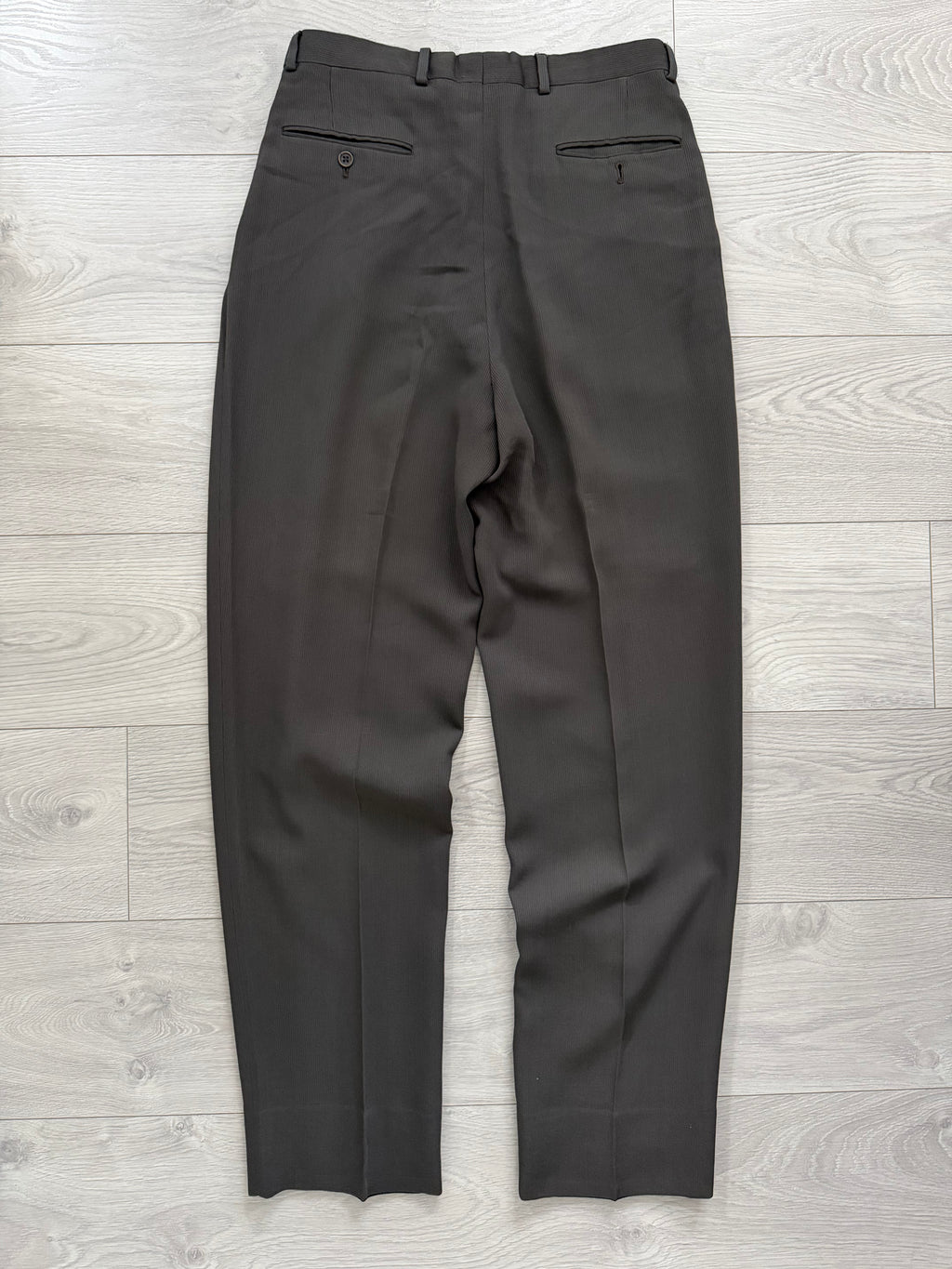 Giorgio Armani 1980s Peaked Lapel Double Breasted Pleated Viscose Wool Suit Espresso Charcoal - Size XL Jacket / 32"