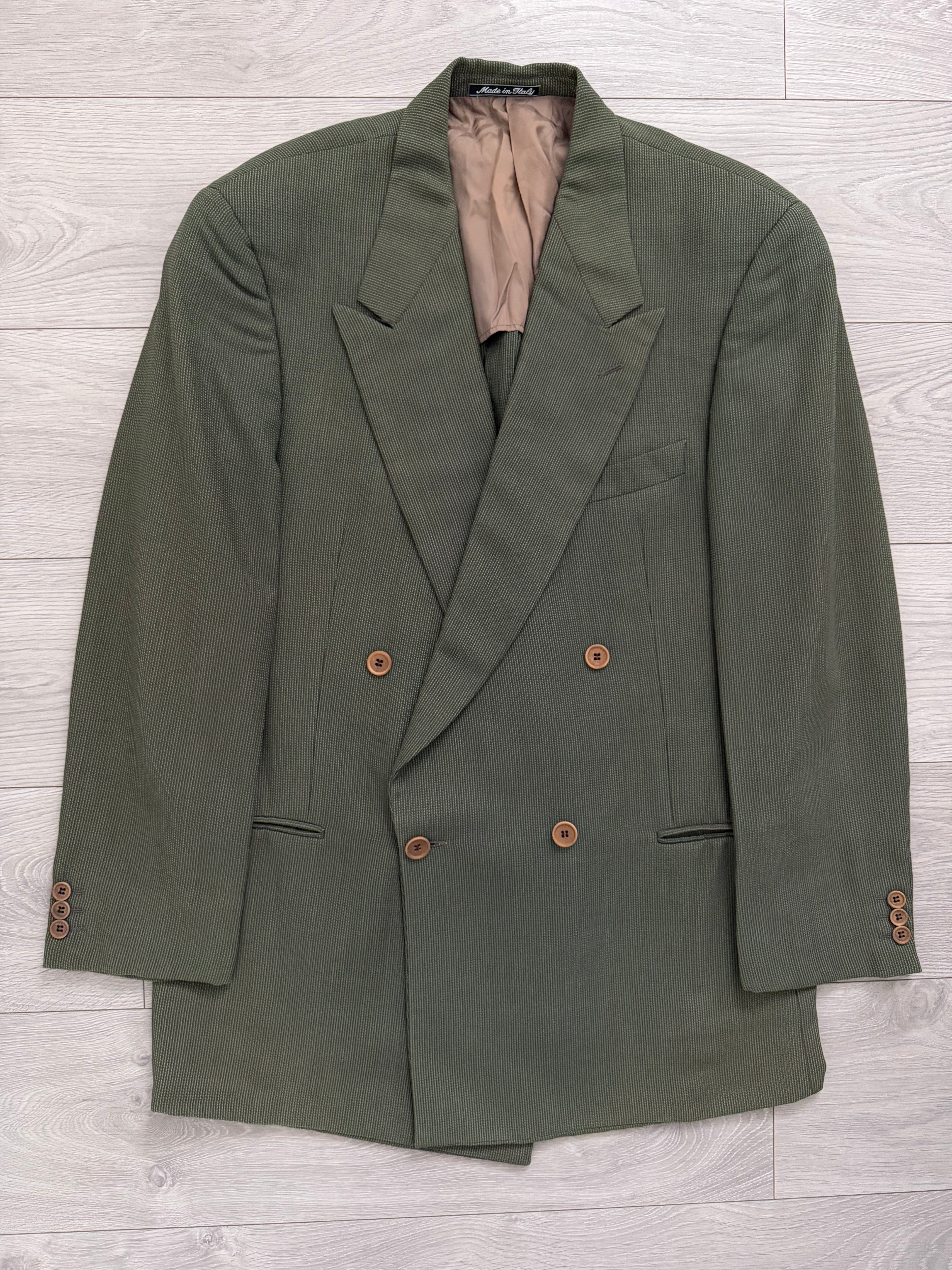 Giorgio Armani 1980s Peaked Lapel Double Breasted Pleated Textured Wool Suit - Size XL Jacket / 32"