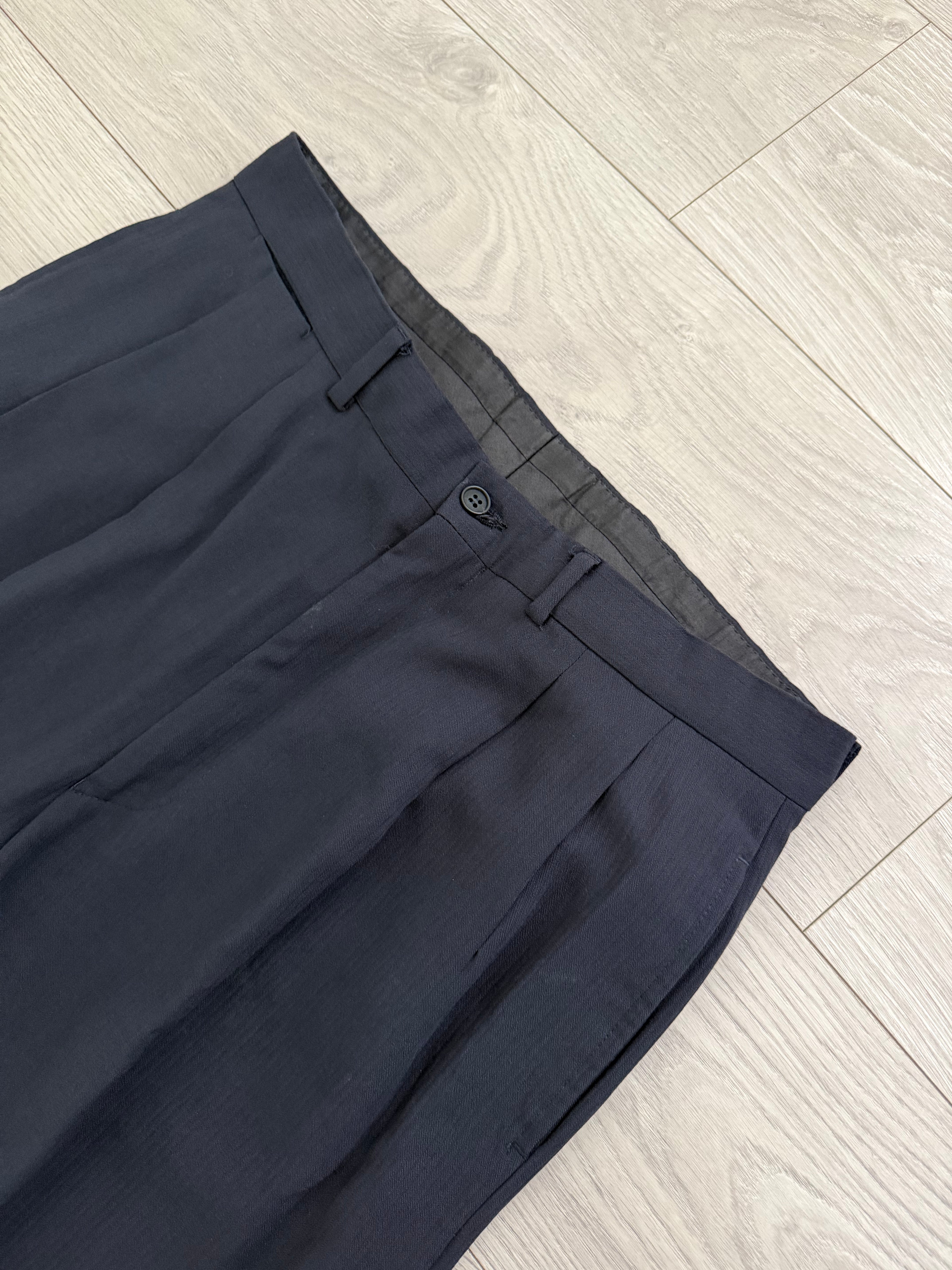 Emporio Armani 1990s 3B Ribbed Weave Draped Pleated Wool Suit Navy - Size L Jacket / 34" Waist