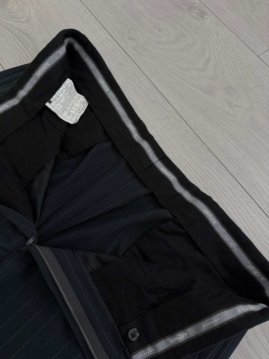 Armani 1990s 2B Draped Pinstriped Wool Suit Black - Size XXL Jacket / 38" Waist