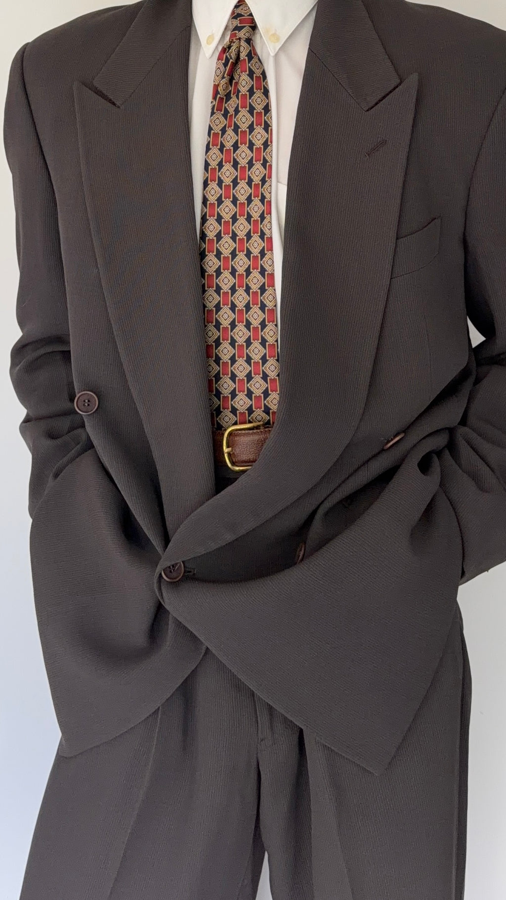 Giorgio Armani 1980s Peaked Lapel Double Breasted Pleated Viscose Wool Suit Espresso Charcoal - Size XL Jacket / 32"