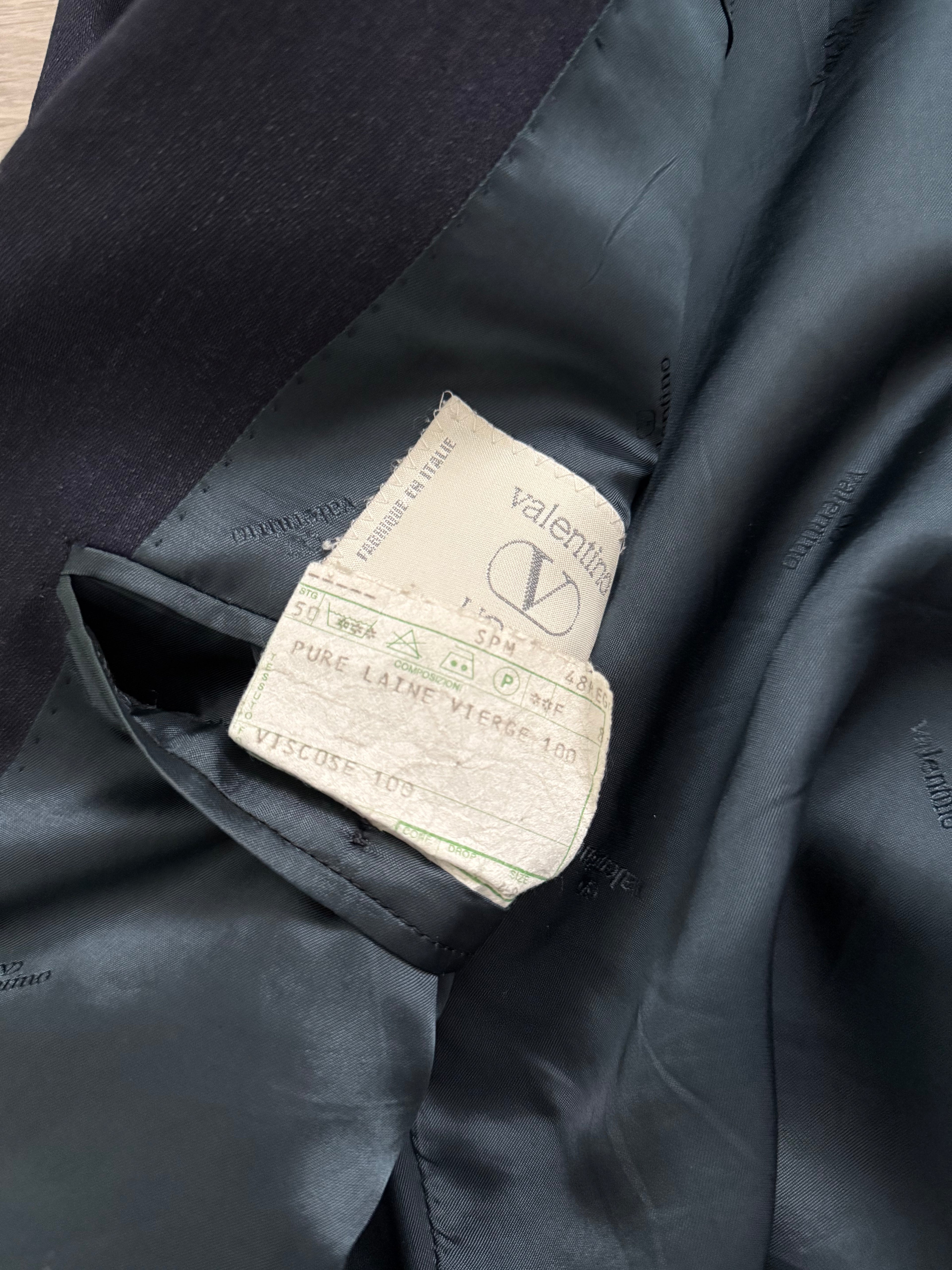 Valentino 1980s Peaked Lapel Double Breasted Textured Wool Sports Blazer Jacket Blue - Size M