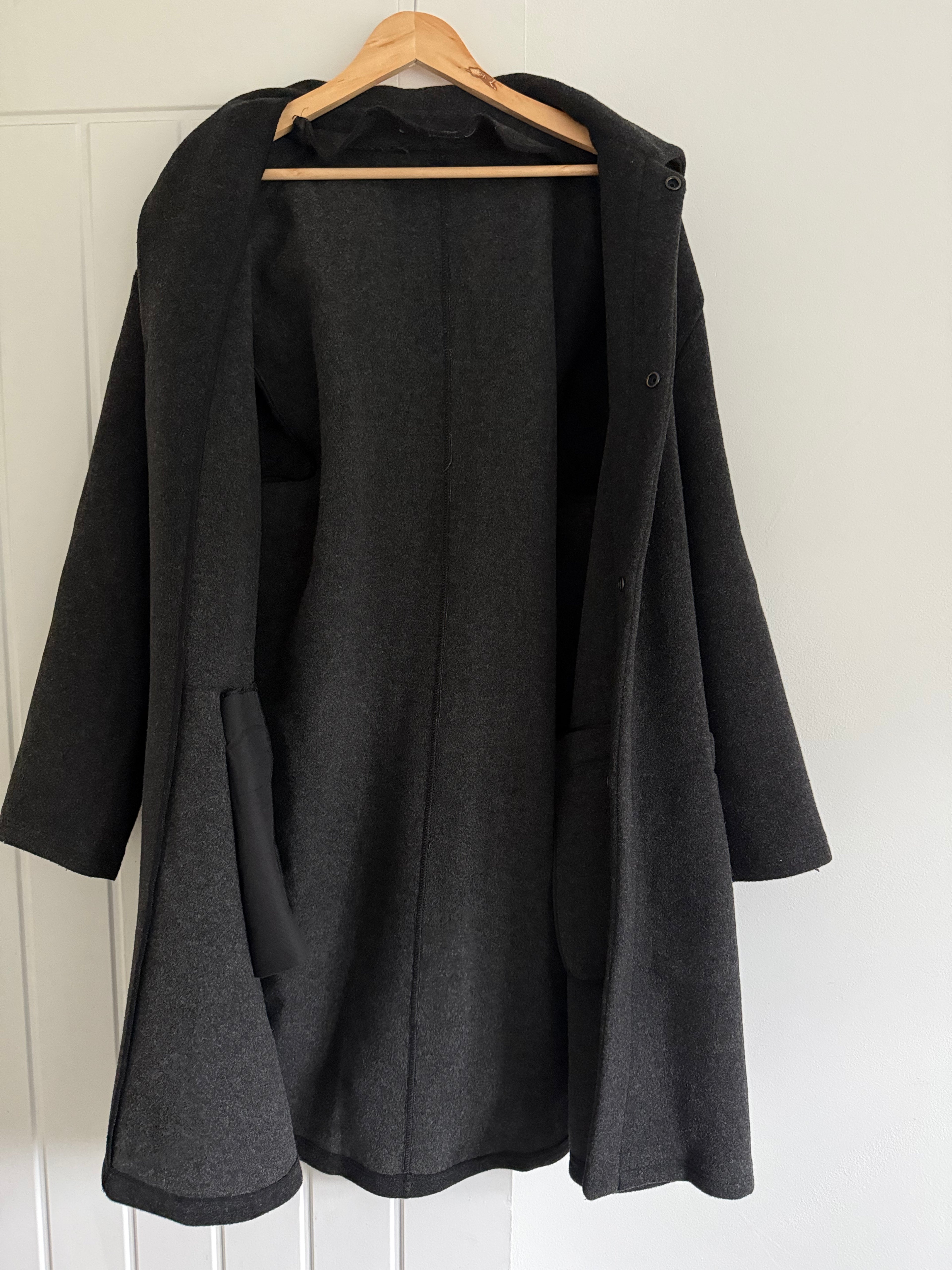 Giorgio Armani 1980s Felt Wool Snap Closure Charcoal Grey Overcoat - Size M