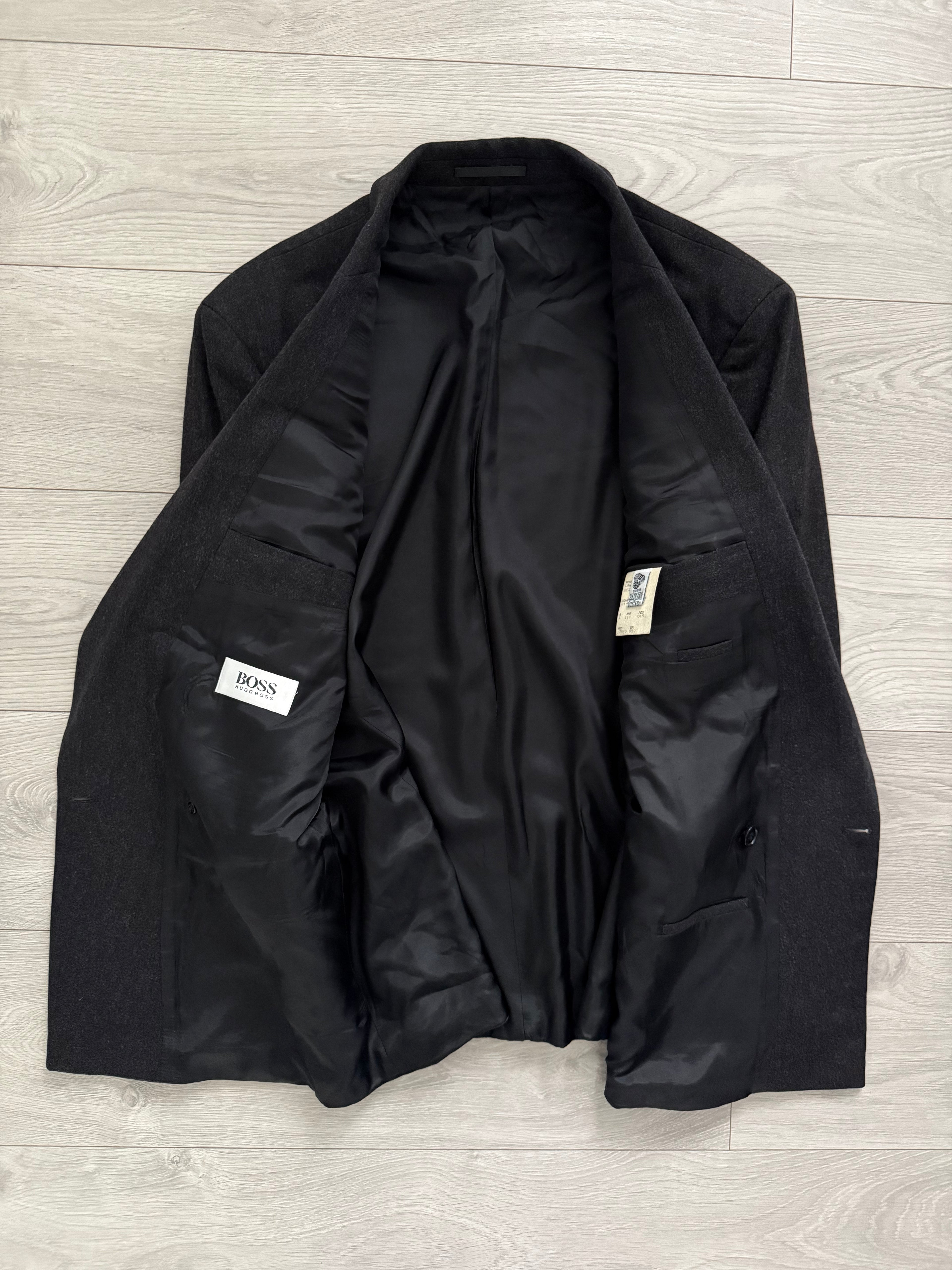 Hugo Boss 1980s 'Lawford' Peaked Lapel Double Breasted Pleated Wool Suit Grey - Size XL Jacket / 34" Waist