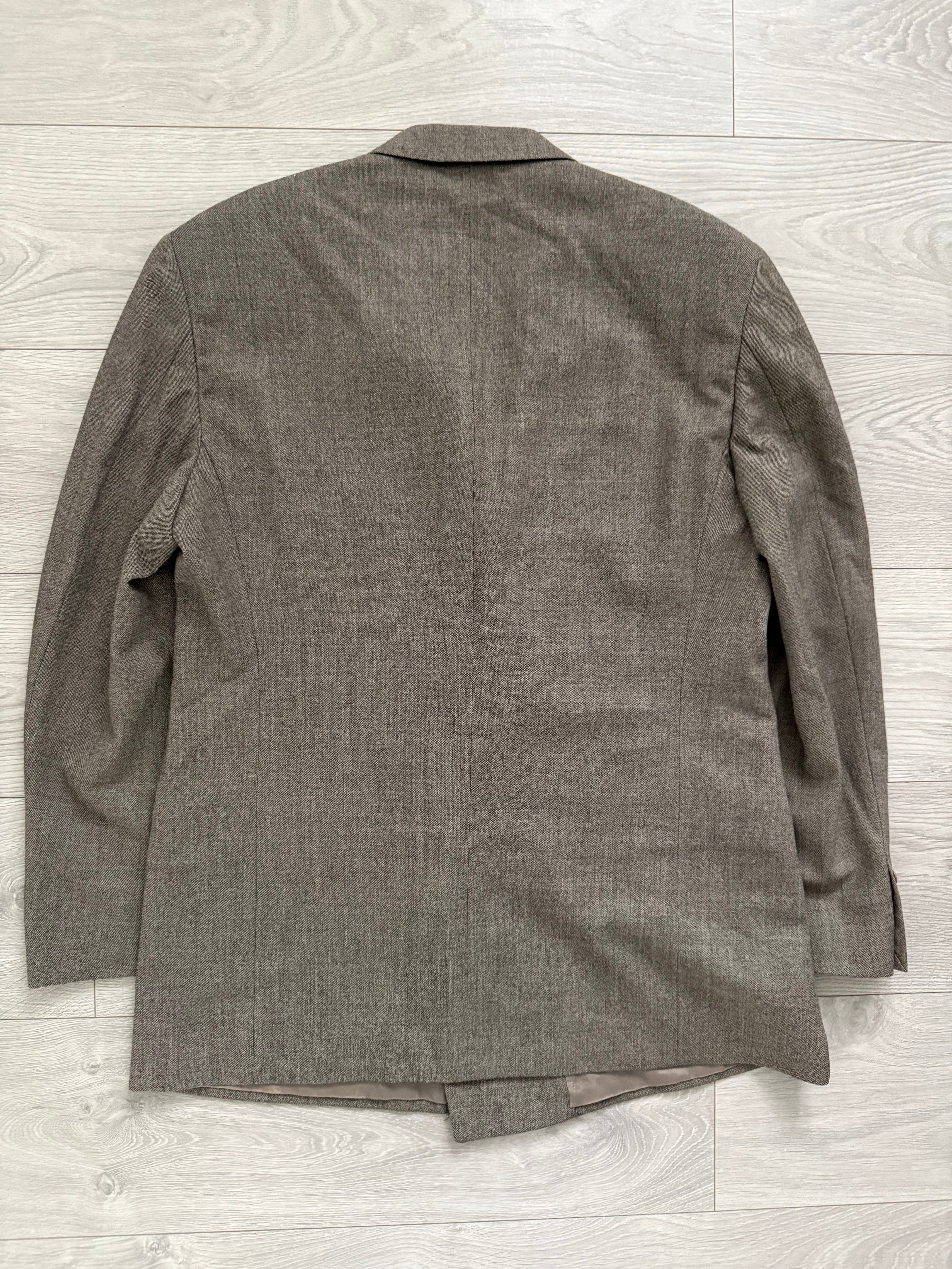 Valentino 1980s Peaked Lapel Double Breasted Pleated Wool Suit Taupe - Size XL Jacket / 35" Waist