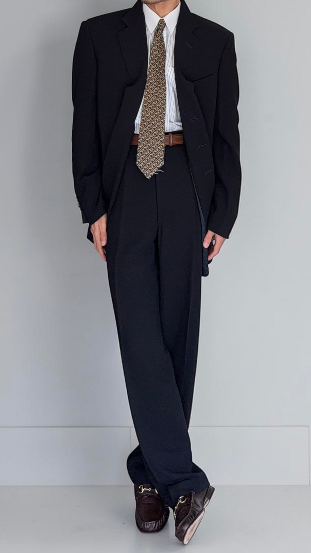 Giorgio Armani 1980s Concealed 3B Pleated Draped Wool Suit Navy Blue - Size XL Jacket / 35" Waist