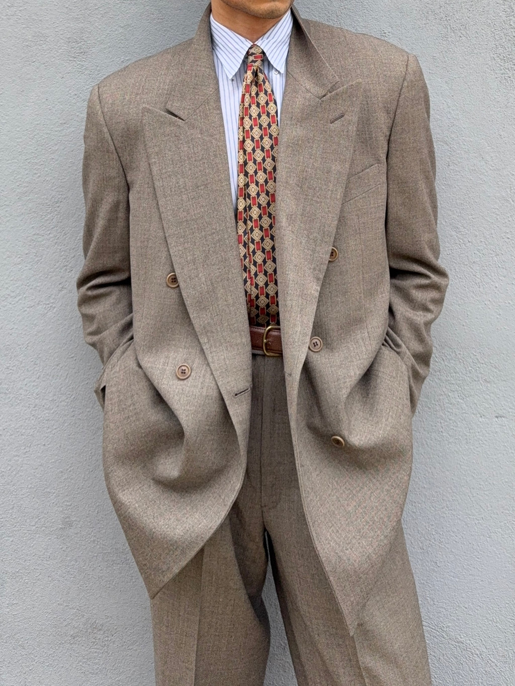 Valentino 1980s Peaked Lapel Double Breasted Pleated Wool Suit Taupe - Size XL Jacket / 35" Waist
