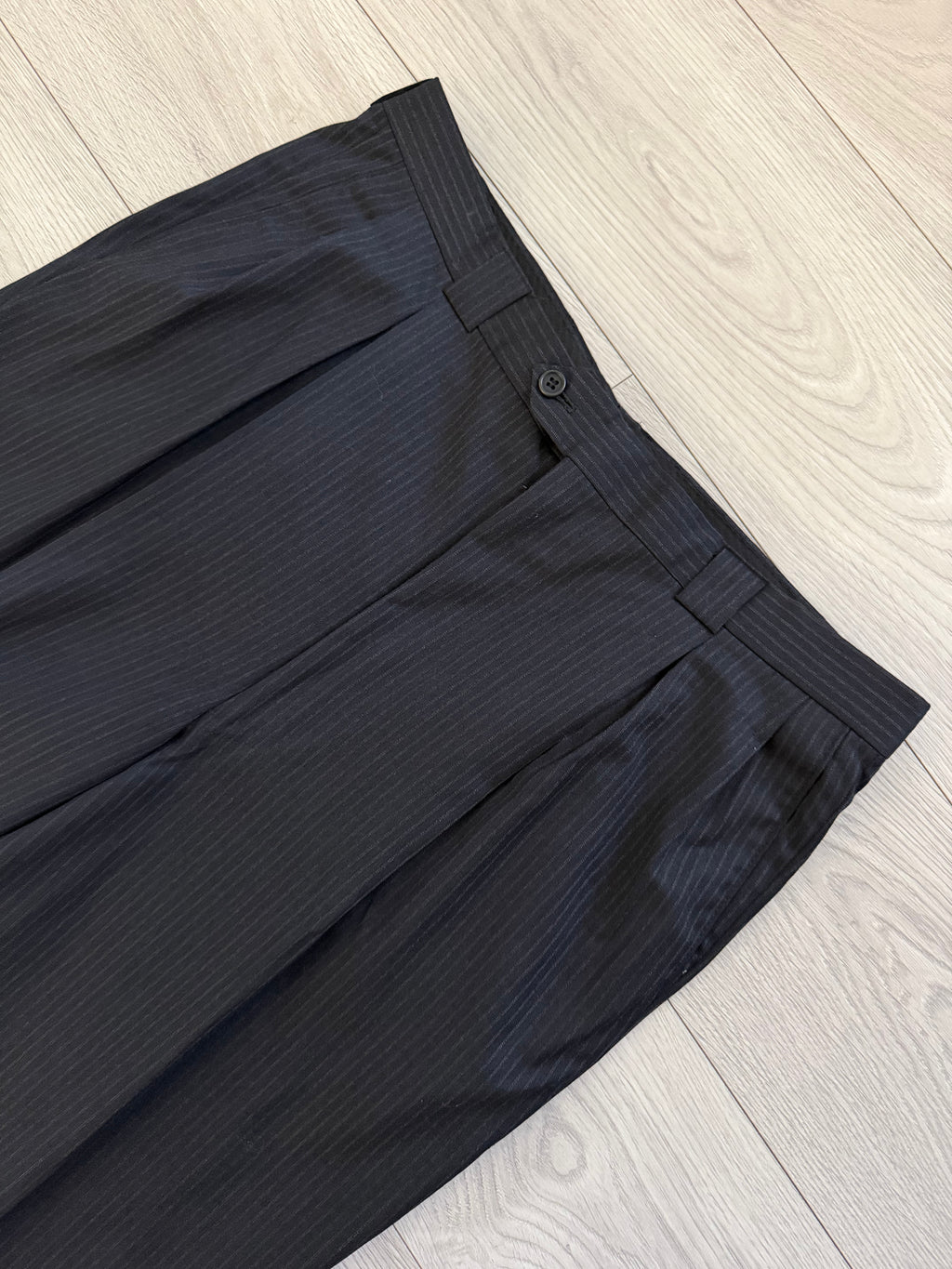 Giorgio Armani 1980s Triple Pleat Wool Chalkstripe Navy Pants - Size 38" Waist
