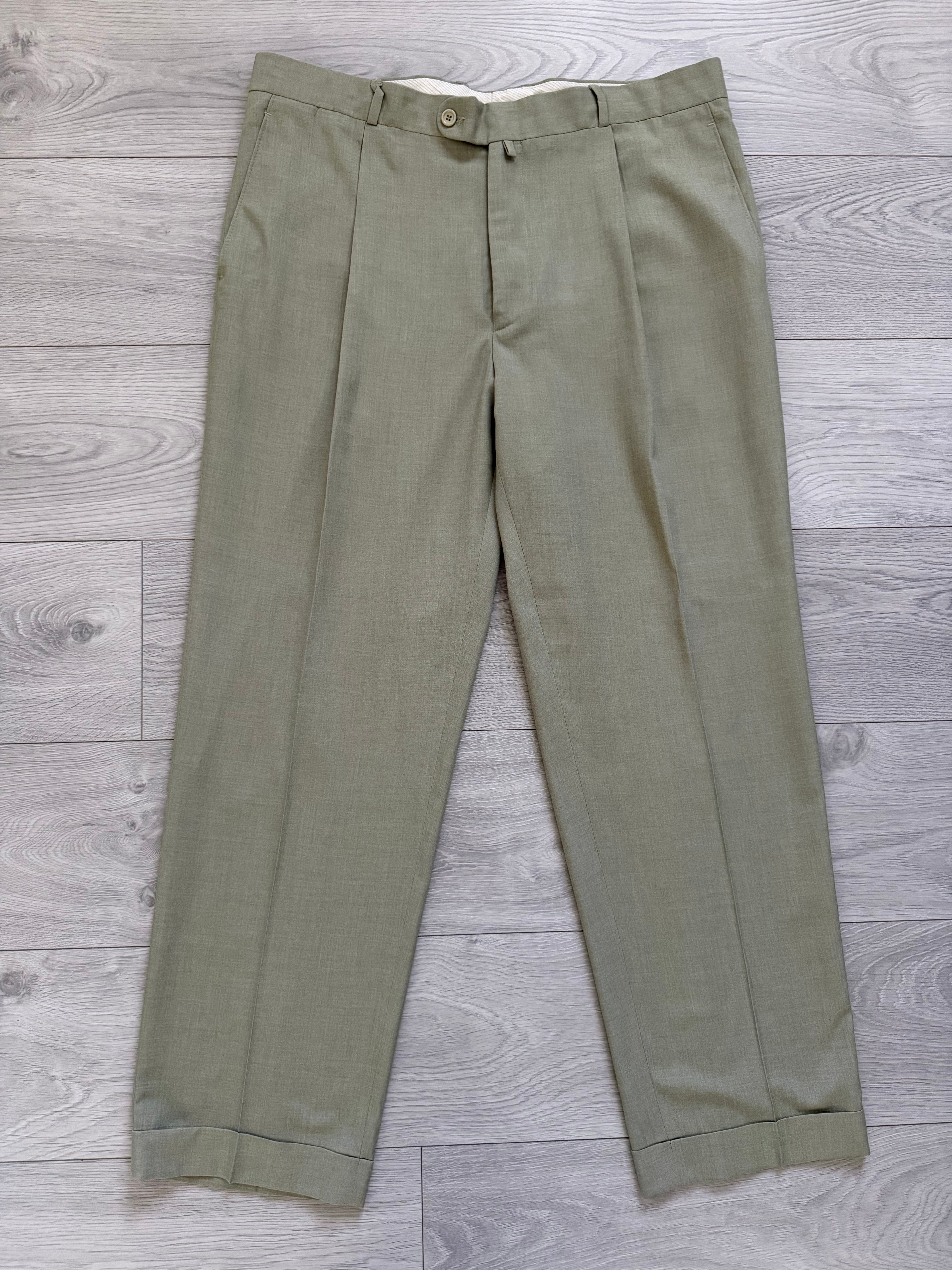 Giorgio Armani Black Label 1990s Pleated Wool Pants - Size 38" Waist