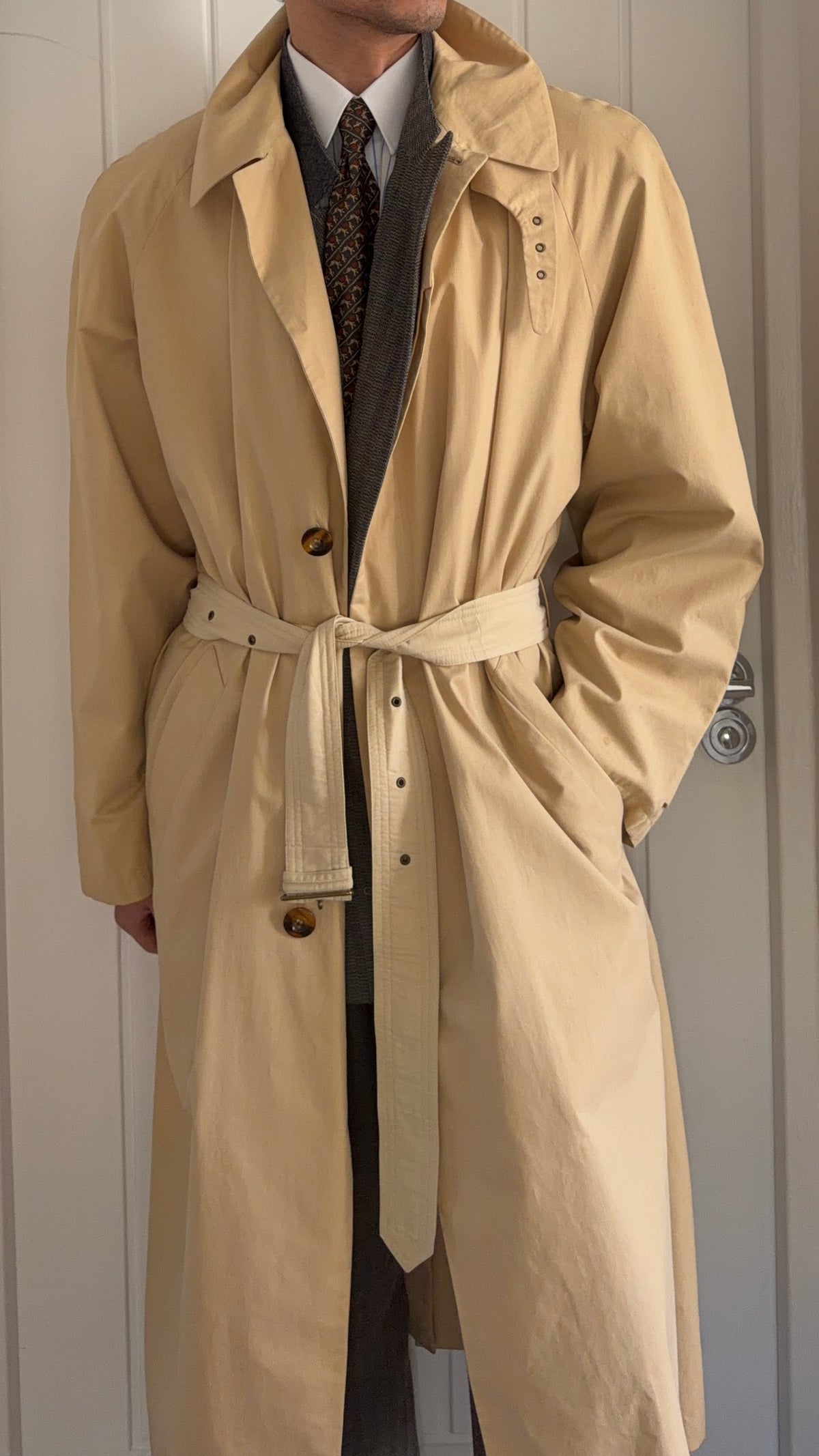 Giorgio Armani Black Label 1990s Long Cotton Belted Trench Coat Taupe Beige - Size L