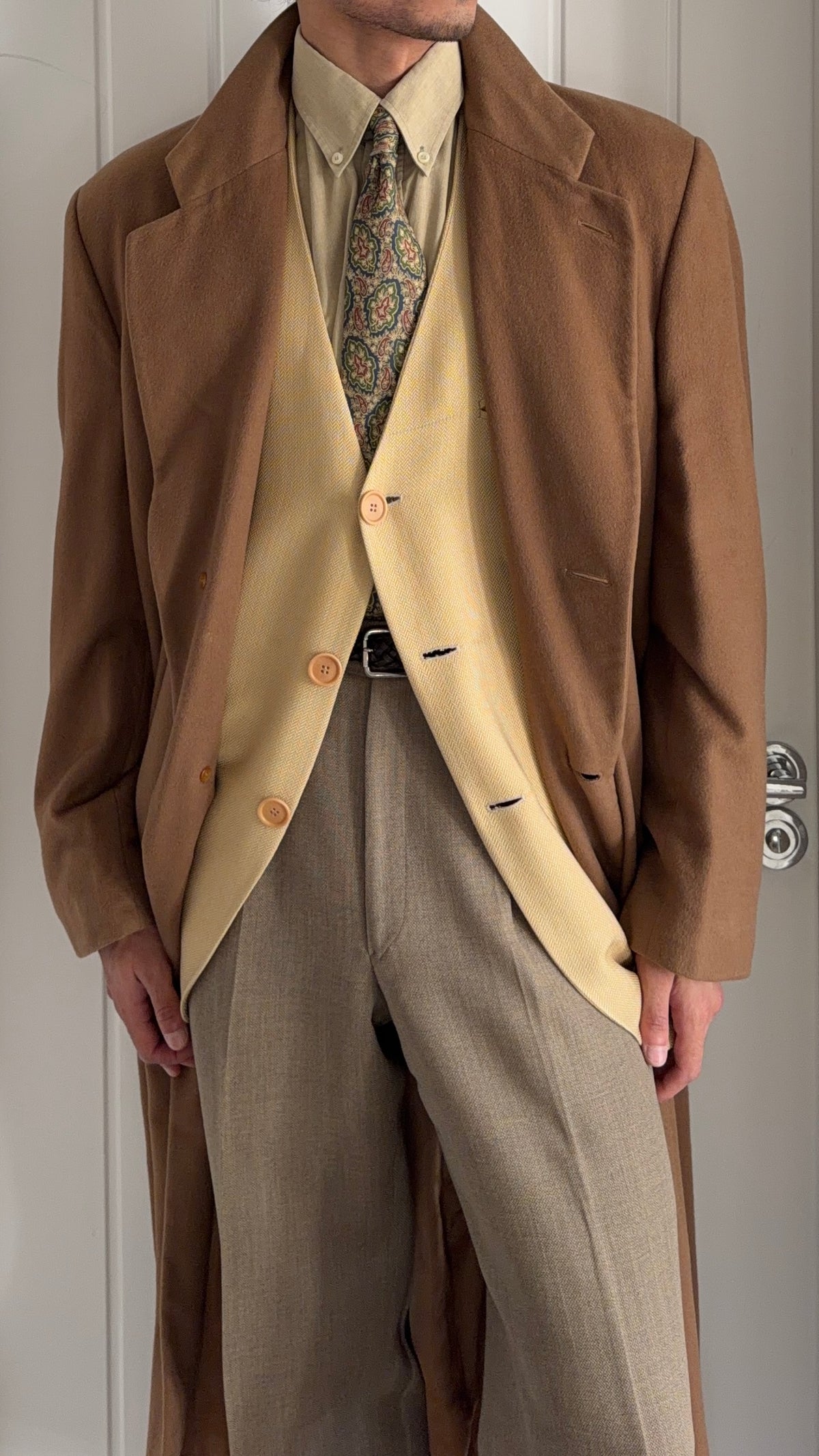 Giorgio Armani Black Label 1994 Cashmere Camel Brown Long Coat  - Size XL