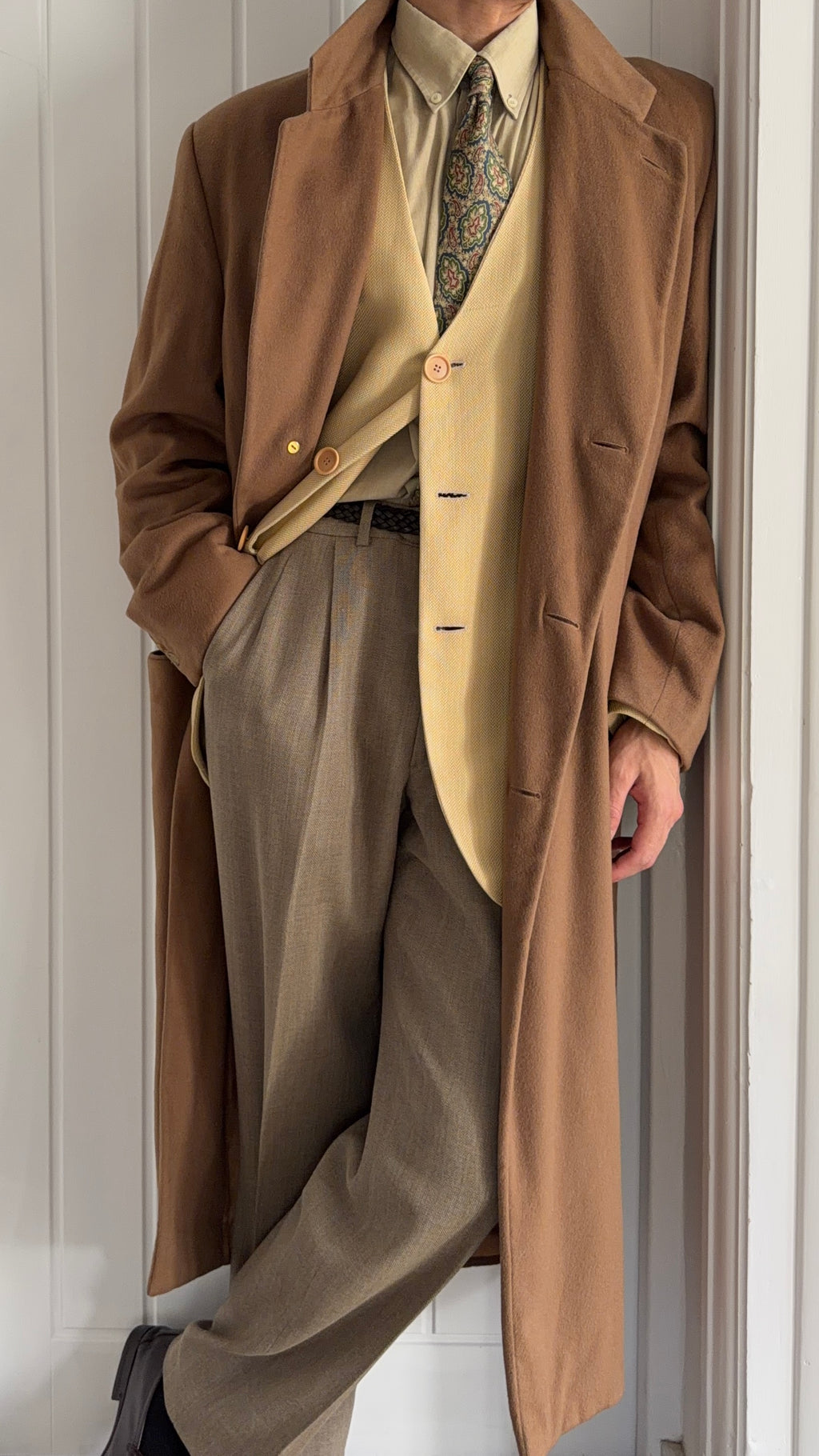 Giorgio Armani Black Label 1994 Cashmere Camel Brown Long Coat  - Size XL
