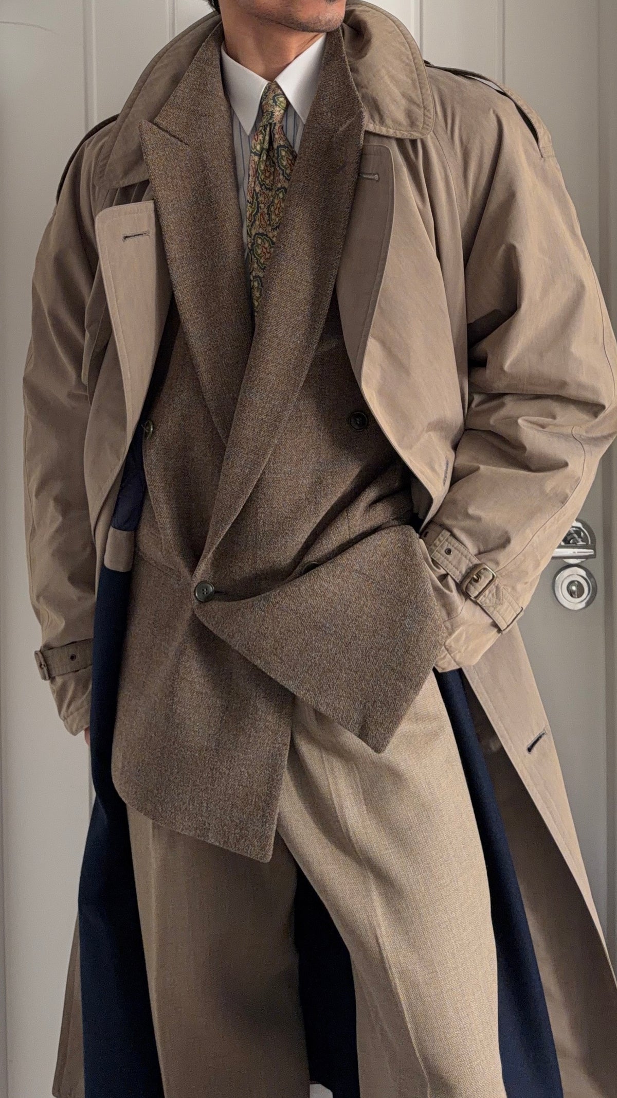 Hugo Boss 1980s Padded Belted Long Power Trench Coat Heathered Mushroom Taupe - Size XL