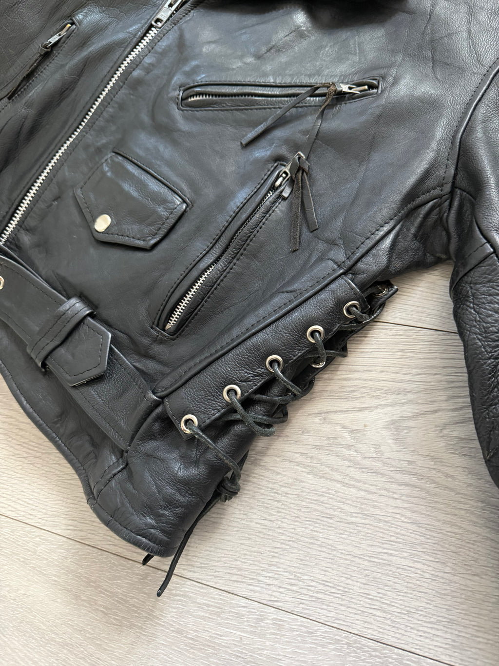 Vintage 1990s Black Leather Belted Biker Jacket  - Size S