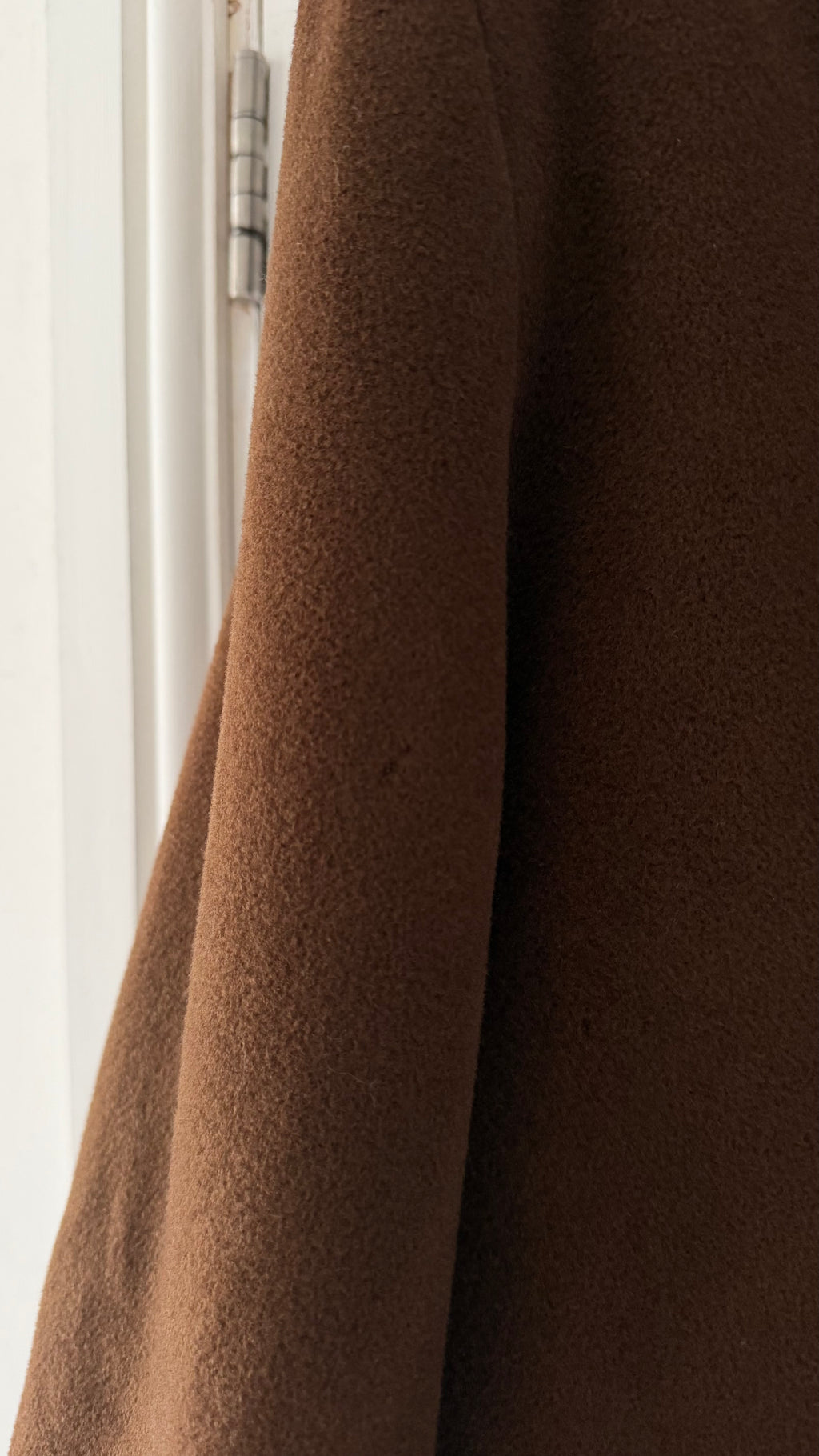 Hugo Boss 1980s Oversized Brown Wool Balmacaan Overcoat - Size M