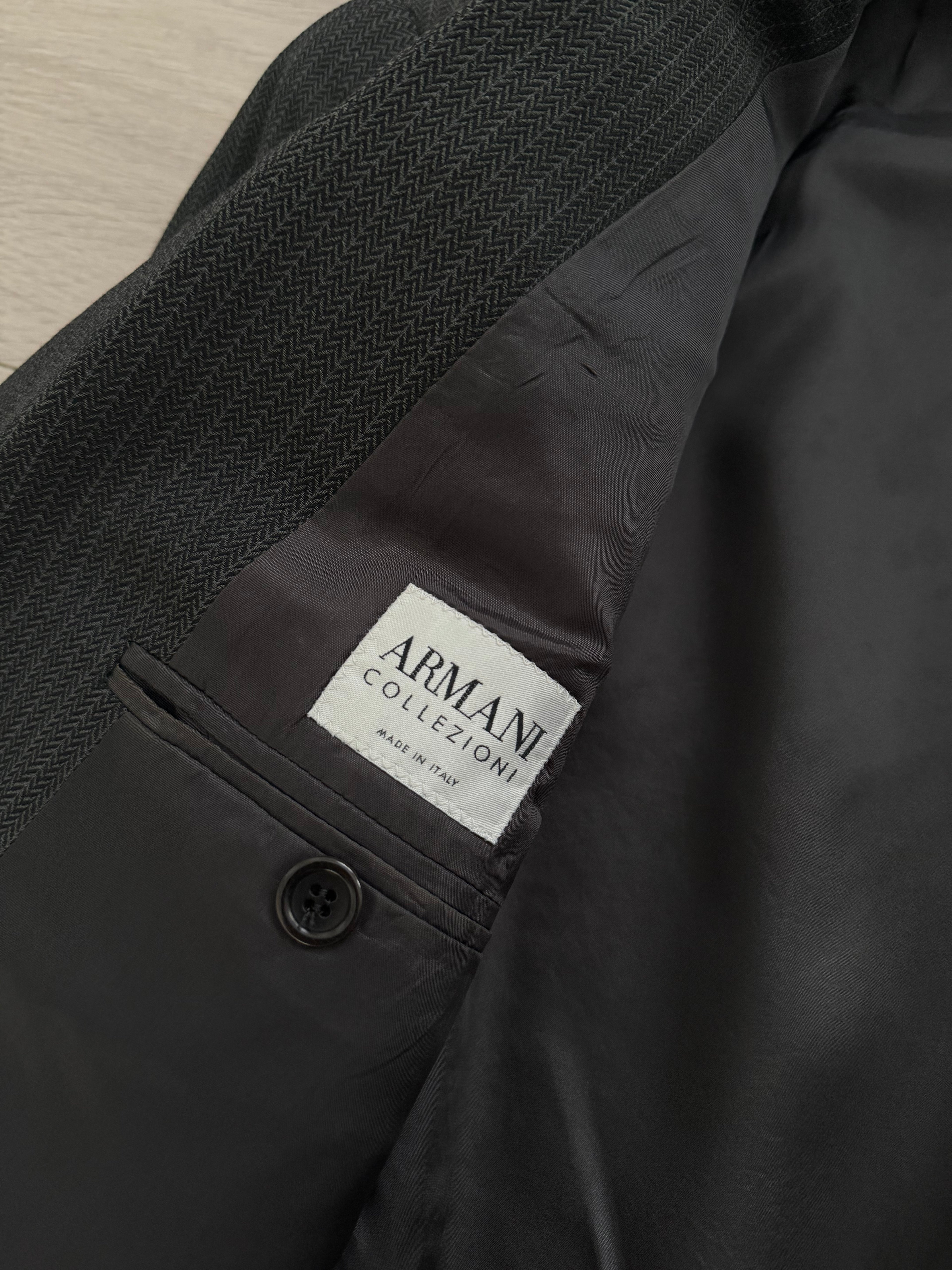 Armani 1990s Peaked Lapel Double Breasted Textured Wool Suit Green Gray - Size M Jacket / 33" Waist