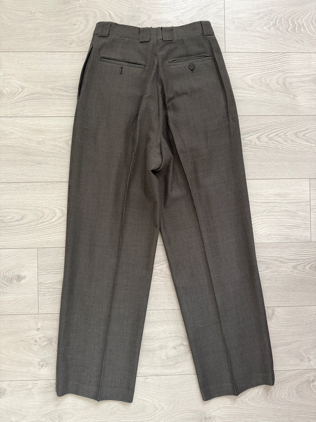 Giorgio Armani 1980s Peaked Lapel Double Breasted Textured Wool Suit Taupe Espresso Grey - Size M Jacket / 30" Waist